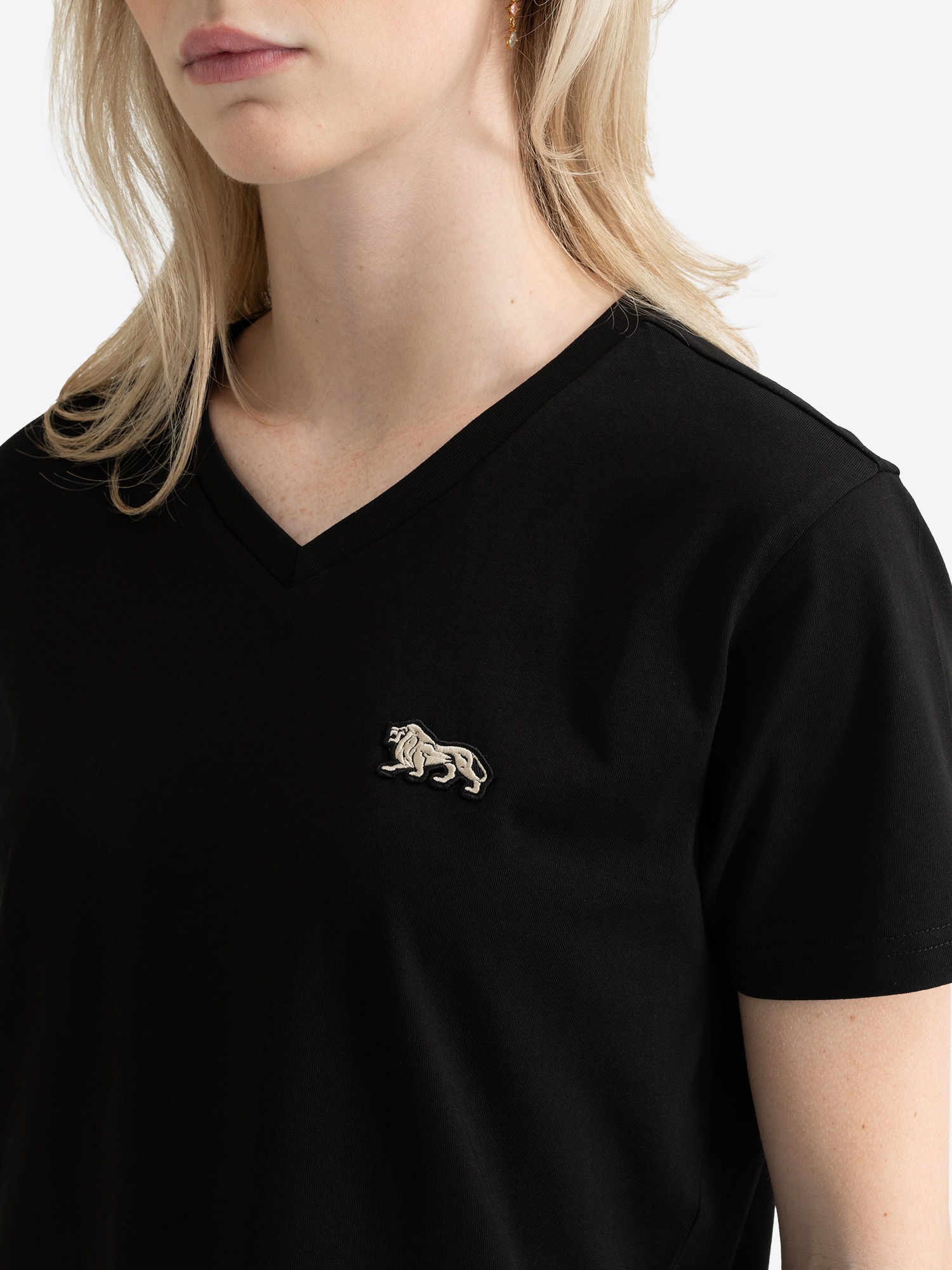 Lonsdale T-shirt »CHITTOE« sportliche Schnittform, für Erwachsene, modernes Design