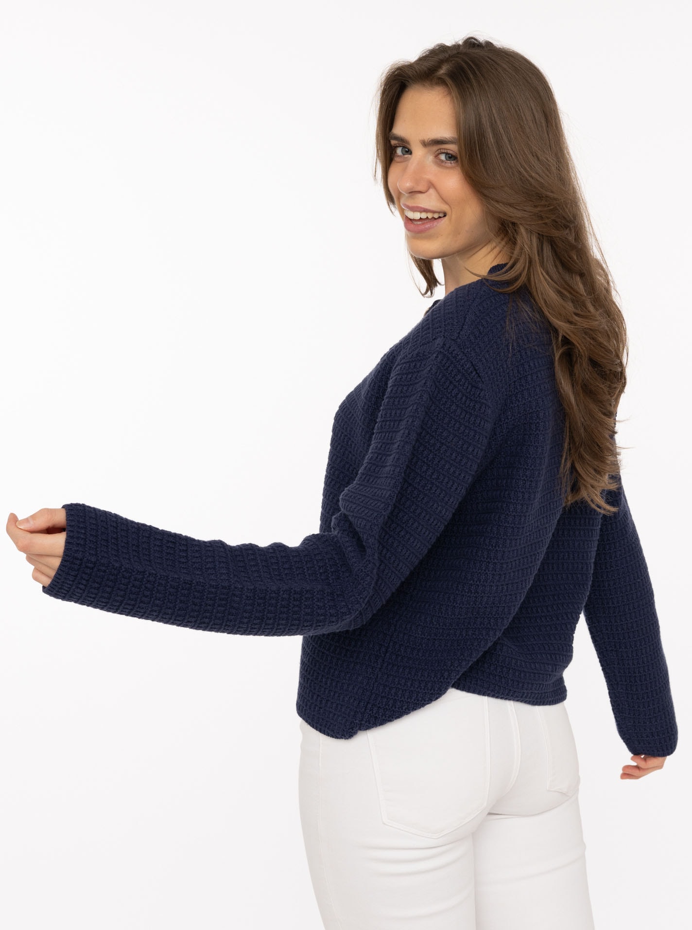 Zwillingsherz Veste en tricot »"Herz Knopf"« mit Lockstrickmuster und Herzknöpfen in goldfarben