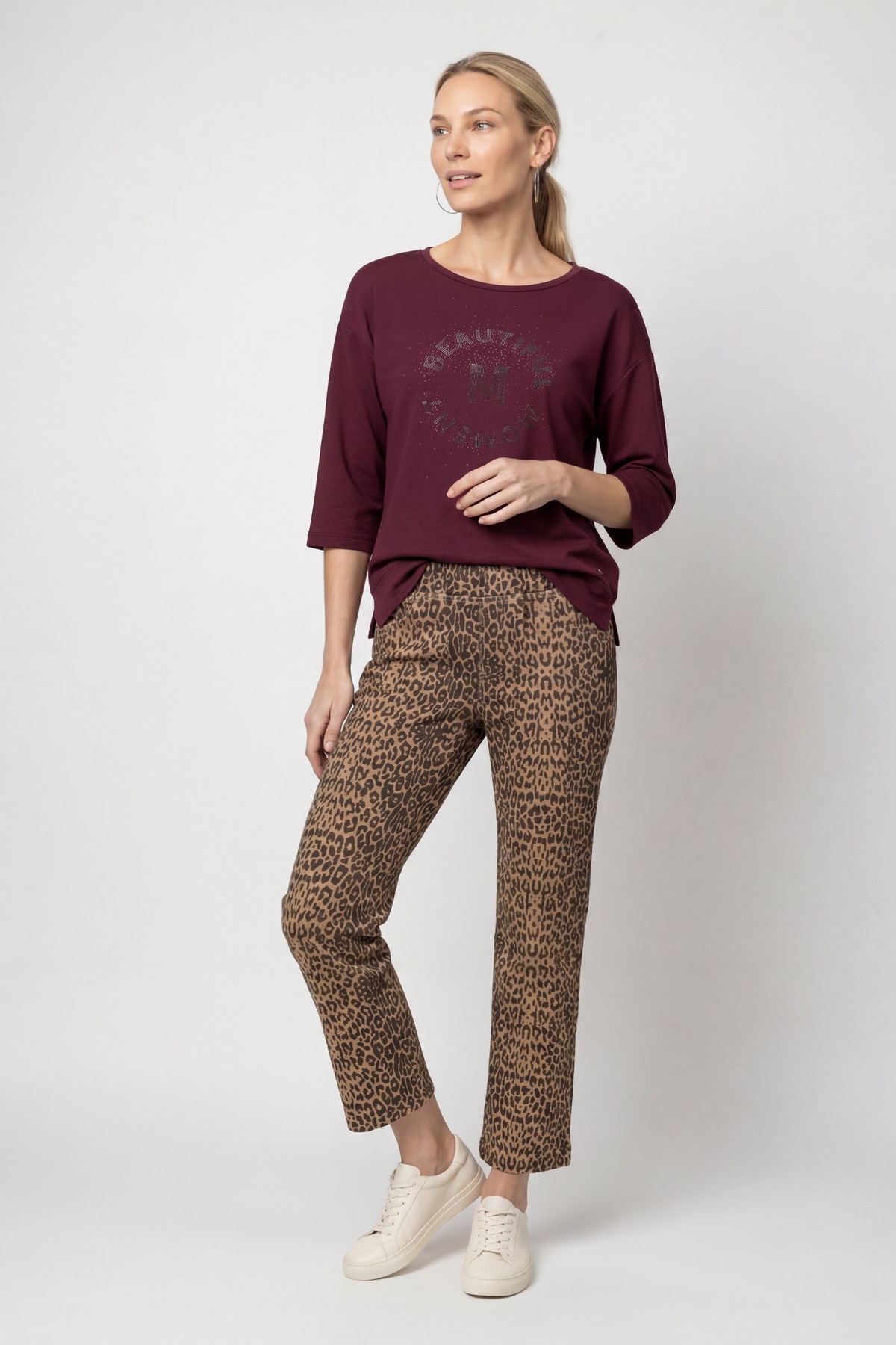 Monari Sweatshirt »Sweatshirt Schmuck«, Regular fit mit Rundhalsausschnitt
