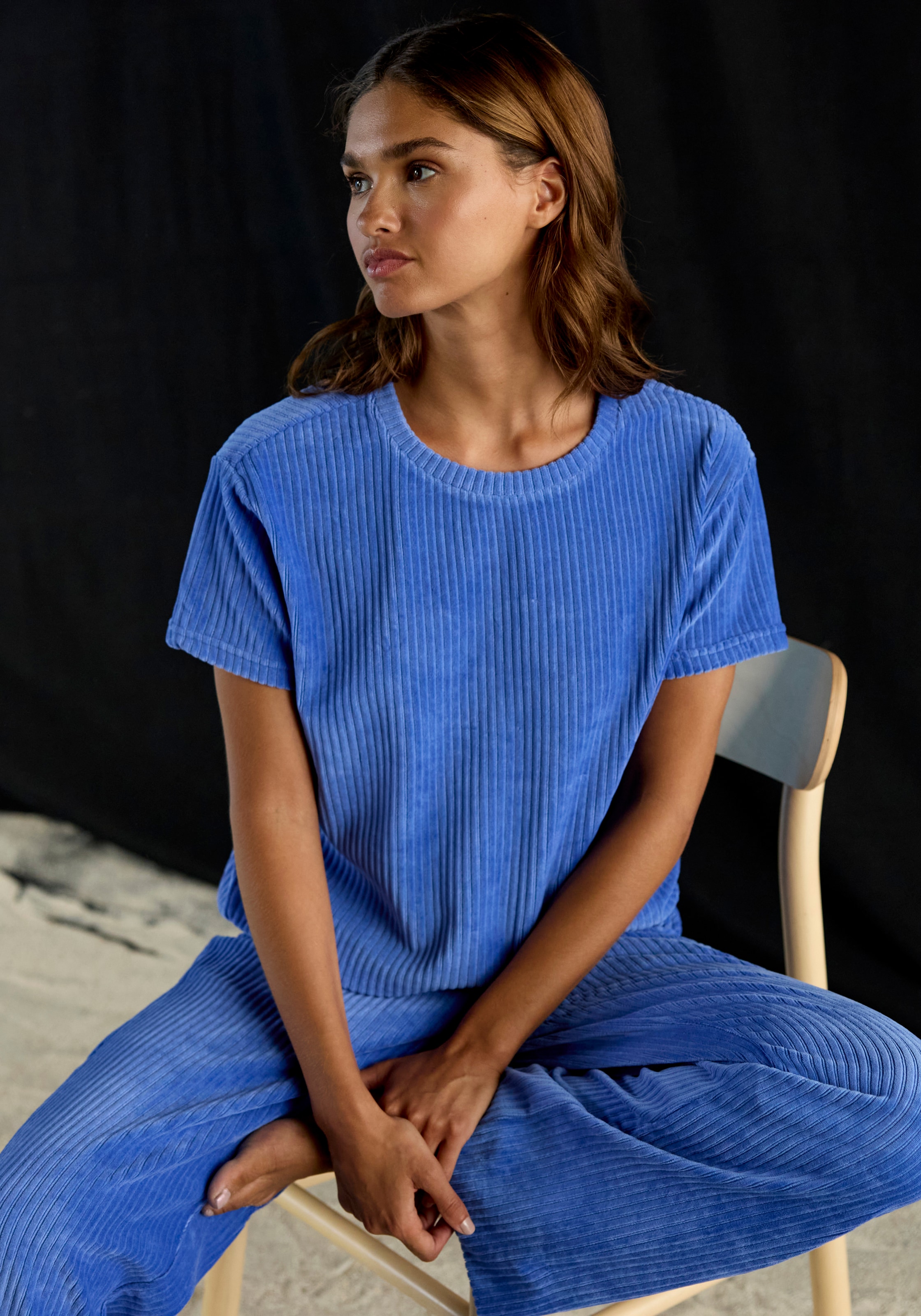 Buffalo T-shirt mit weicher Cord-Struktur