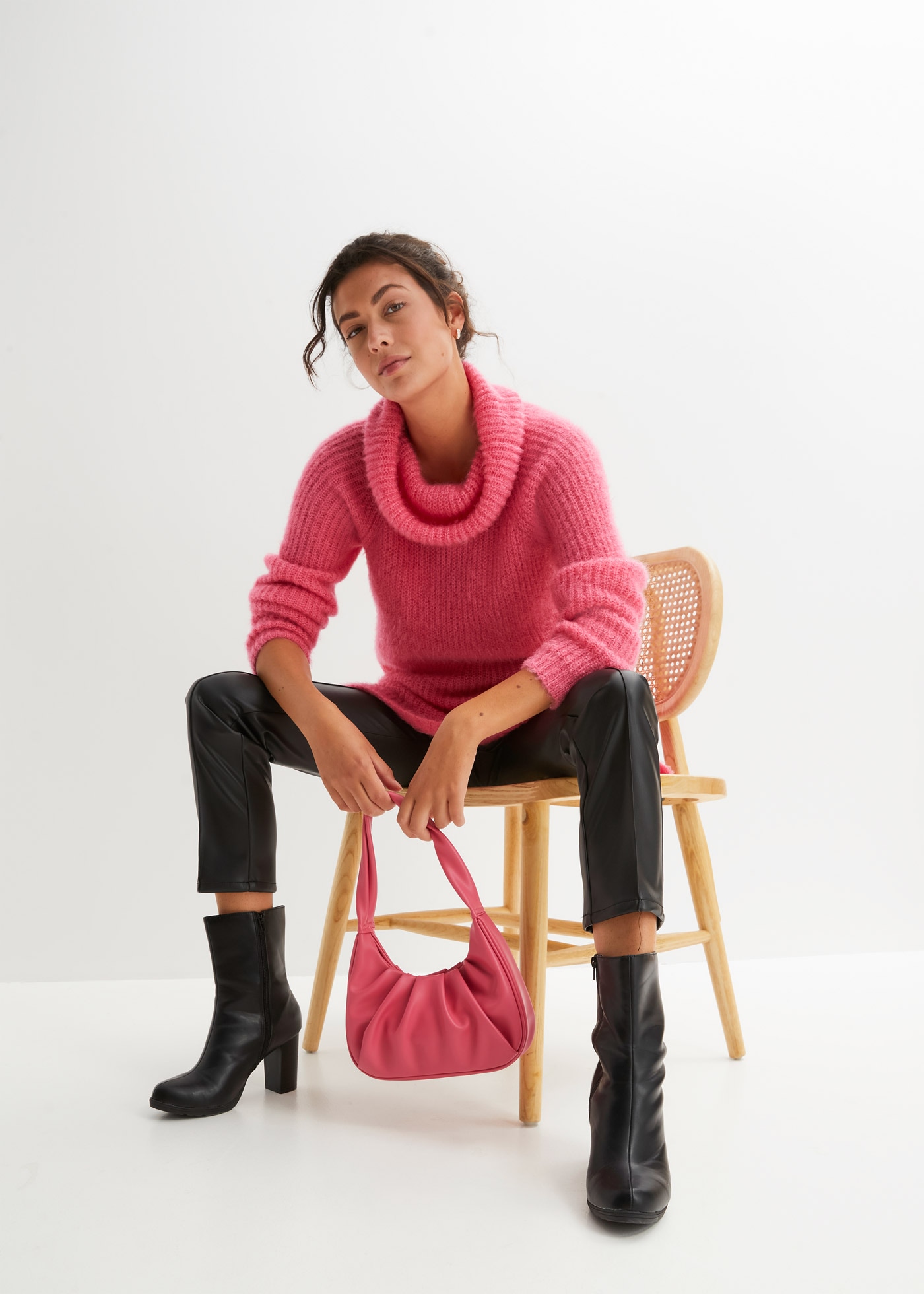 bonprix Pull à col roulé Oversize-Rollkragenpullover