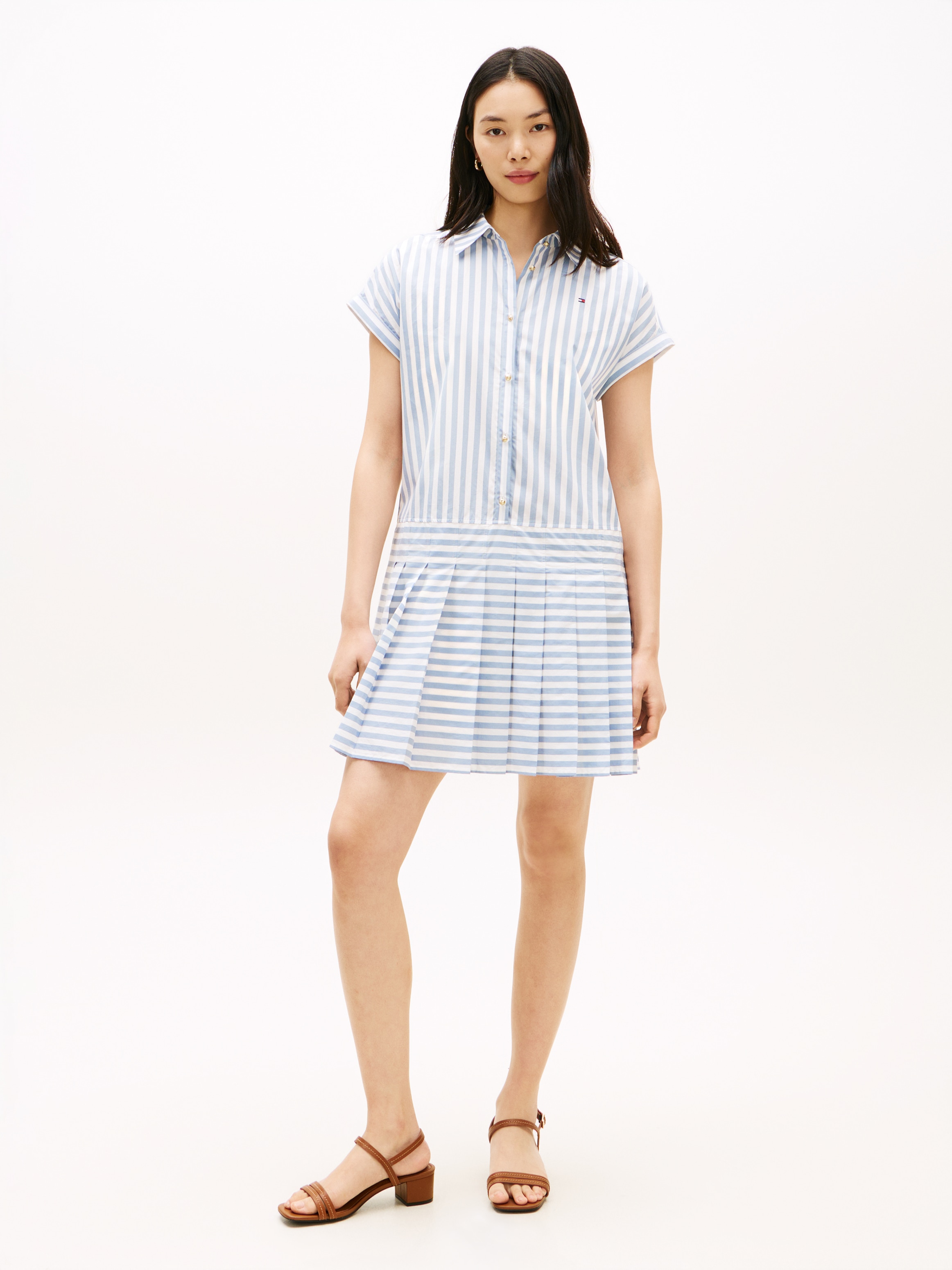 Tommy Hilfiger Shirtkleid »POPLIN PLEATED SHORT SS DRESS« mit Logo-Stickerei