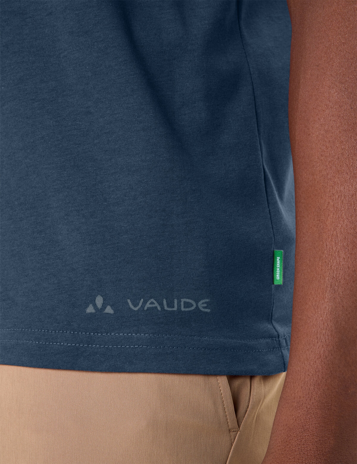 VAUDE T-shirt fonctionnel »MEN'S CYCLIST T-SHIRT V« sportliche Passform, kurze Ärmel, für vielseitige Aktivitäten