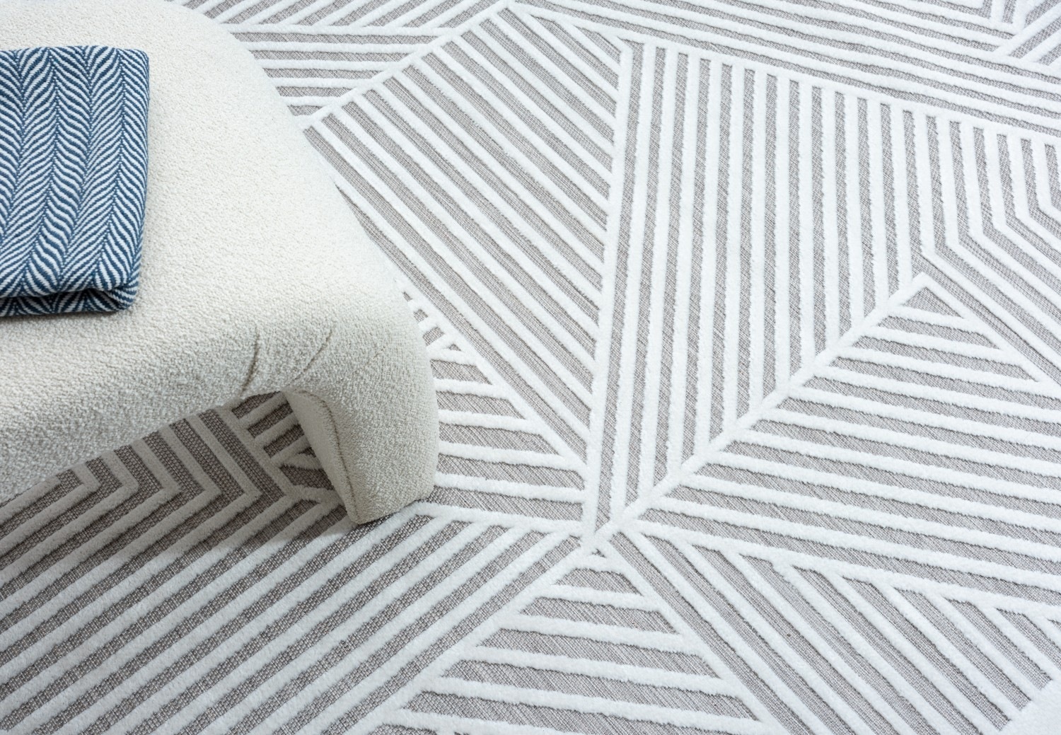 Myflair Möbel & Accessoires Tapis »Vill, LAGERRÄUMUNG!« Rectangulaire 8 mm Höhe modernes Design, Hoch-Tief Effekt, Outdoor geeignet, Balkon, Terrasse