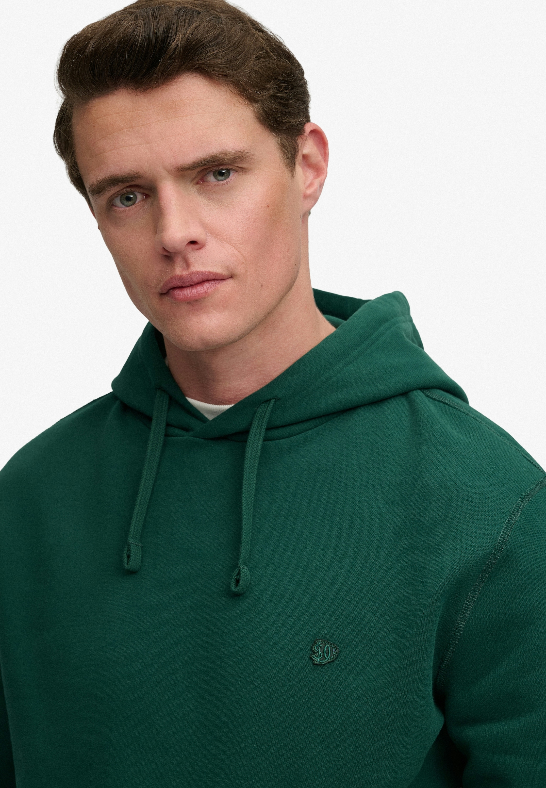 Superdry Sweat à capuche »ESSENTIAL SDCO LOGO HOOD«, mélange coton, coupe régulière
