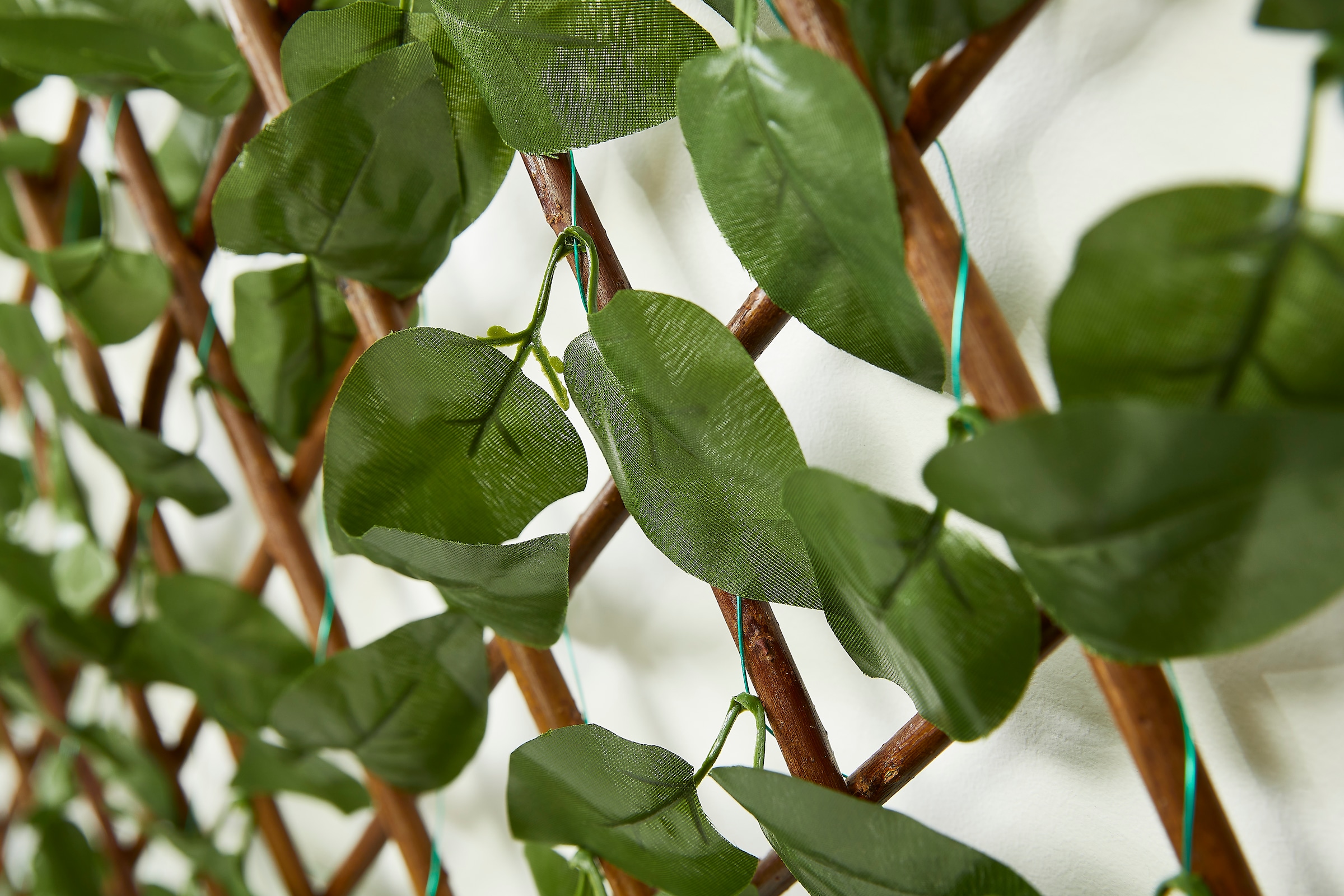 Andiamo Pare-vue en haies artificielles »ausziehbarer Zaun mit künstlichen Blättern« Spalier mit Kunstranke, natürliche Optik, Sichtschutz für Balkon