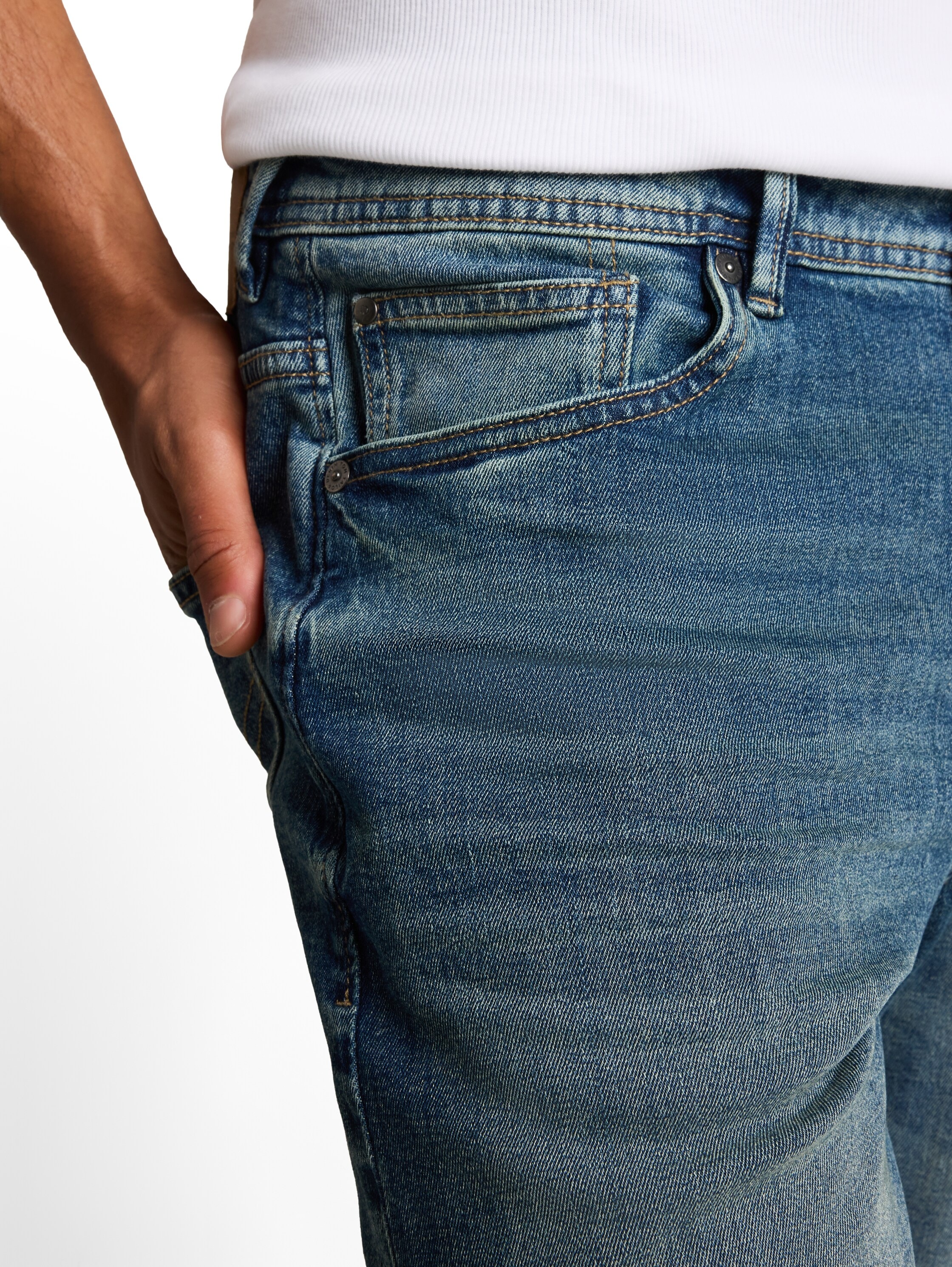 TOM TAILOR Denim Jeans confortables style 5 poches / jambes fuselées avec stretch
