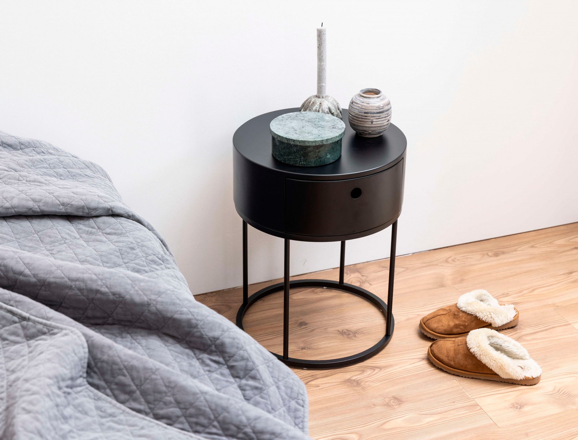 ACTONA GROUP Nachttisch »Polo« 1 Stk. tlg. Nachttisch in Weiss oder Schwarz, rund, Ø 40 cm, mit 1 Schublade