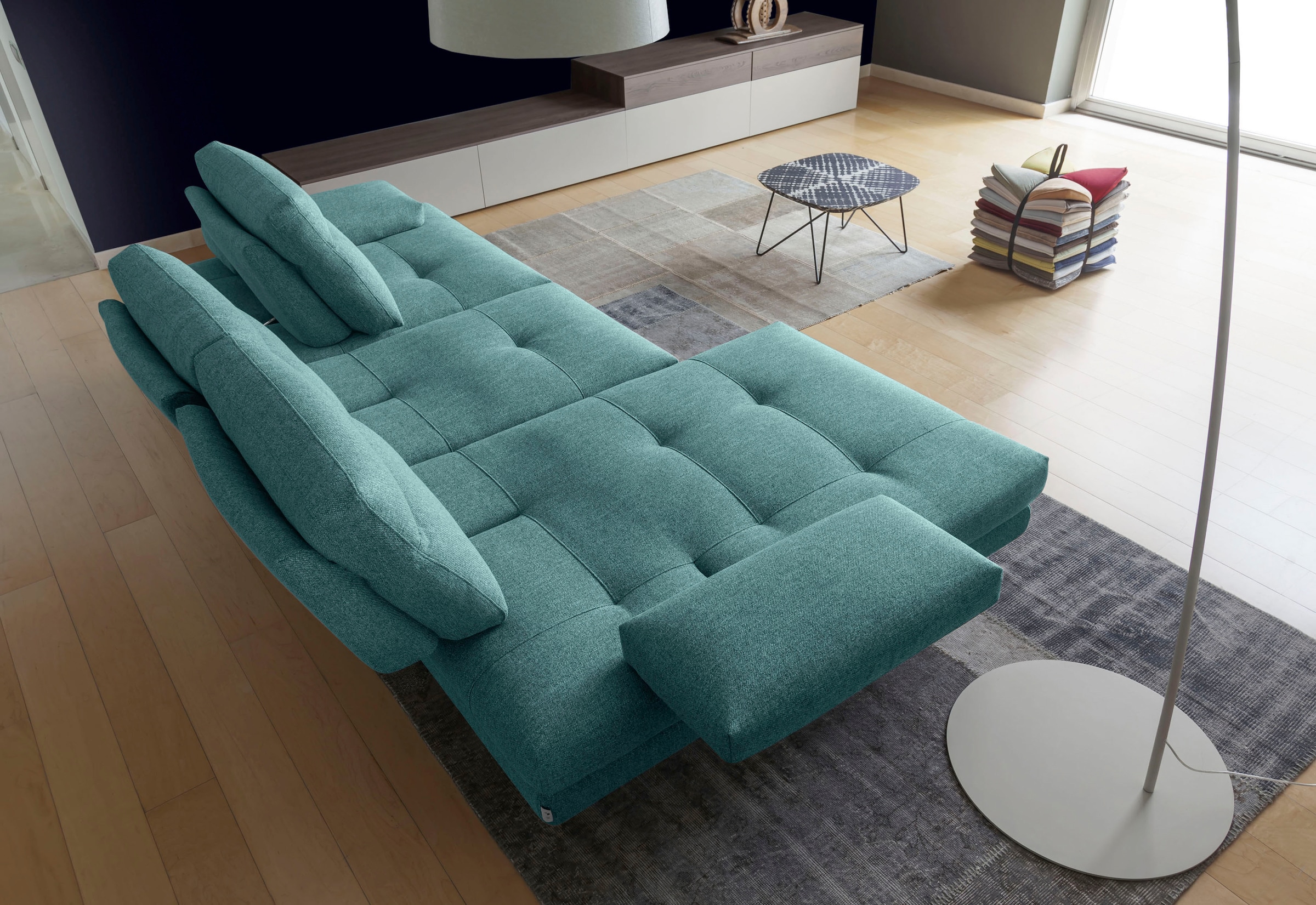 CALIA ITALIA Ecksofa »Toby Wing, L-Form, Designsofa mit sensationellem Sitzkomfort« inklusive Sitztiefenverstellung, Füsse in chrom glänzend