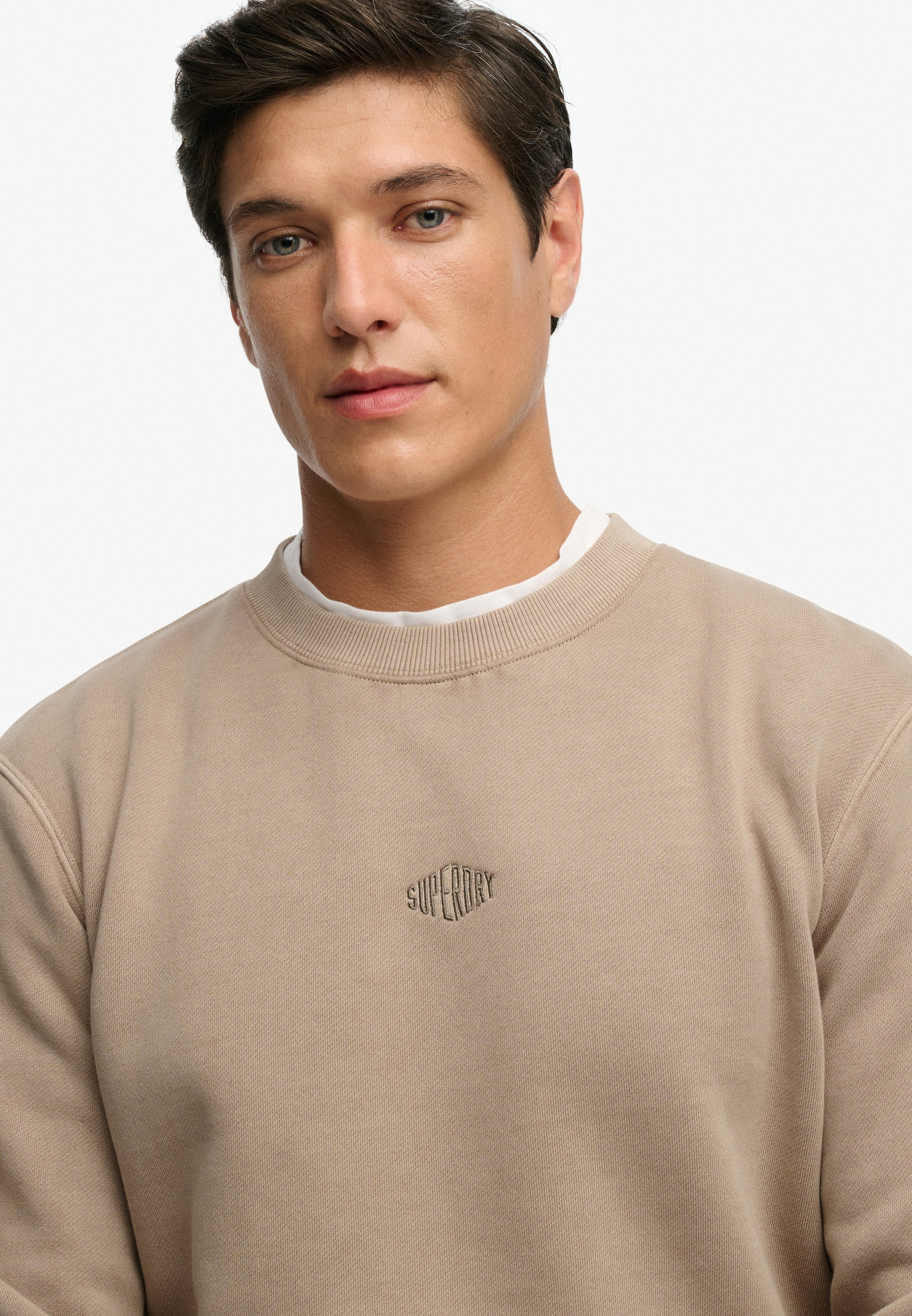 Superdry Sweat-shirt »MICRO LOGO CREW«, avec micro-logo de marque
