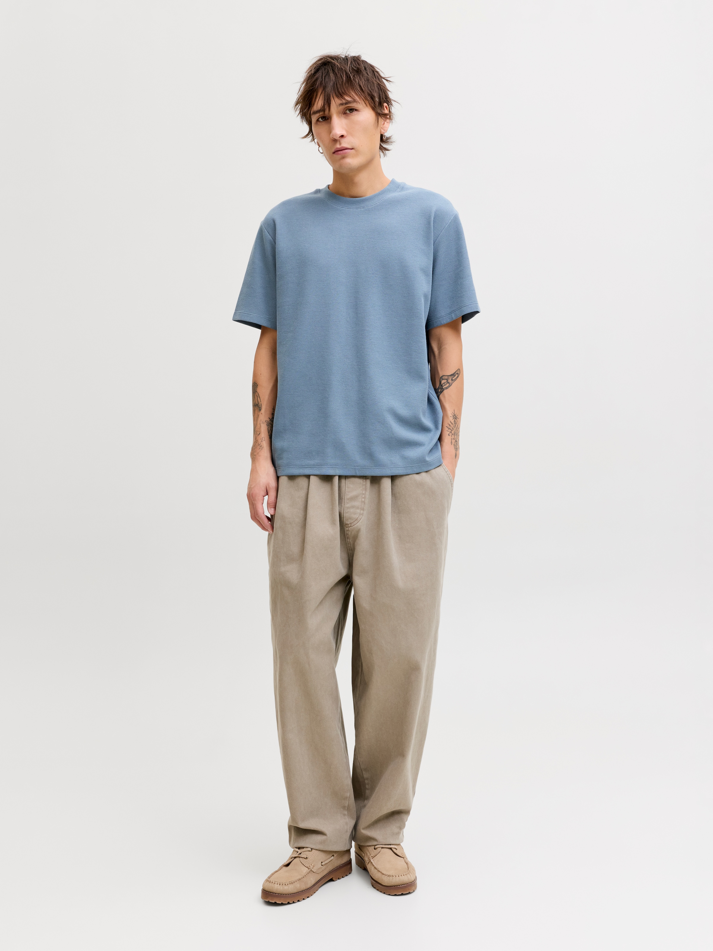 Jack & Jones Shirt à col rond »JJEAUSTIN TEE SS NOOS« Materialmix, relaxed fit