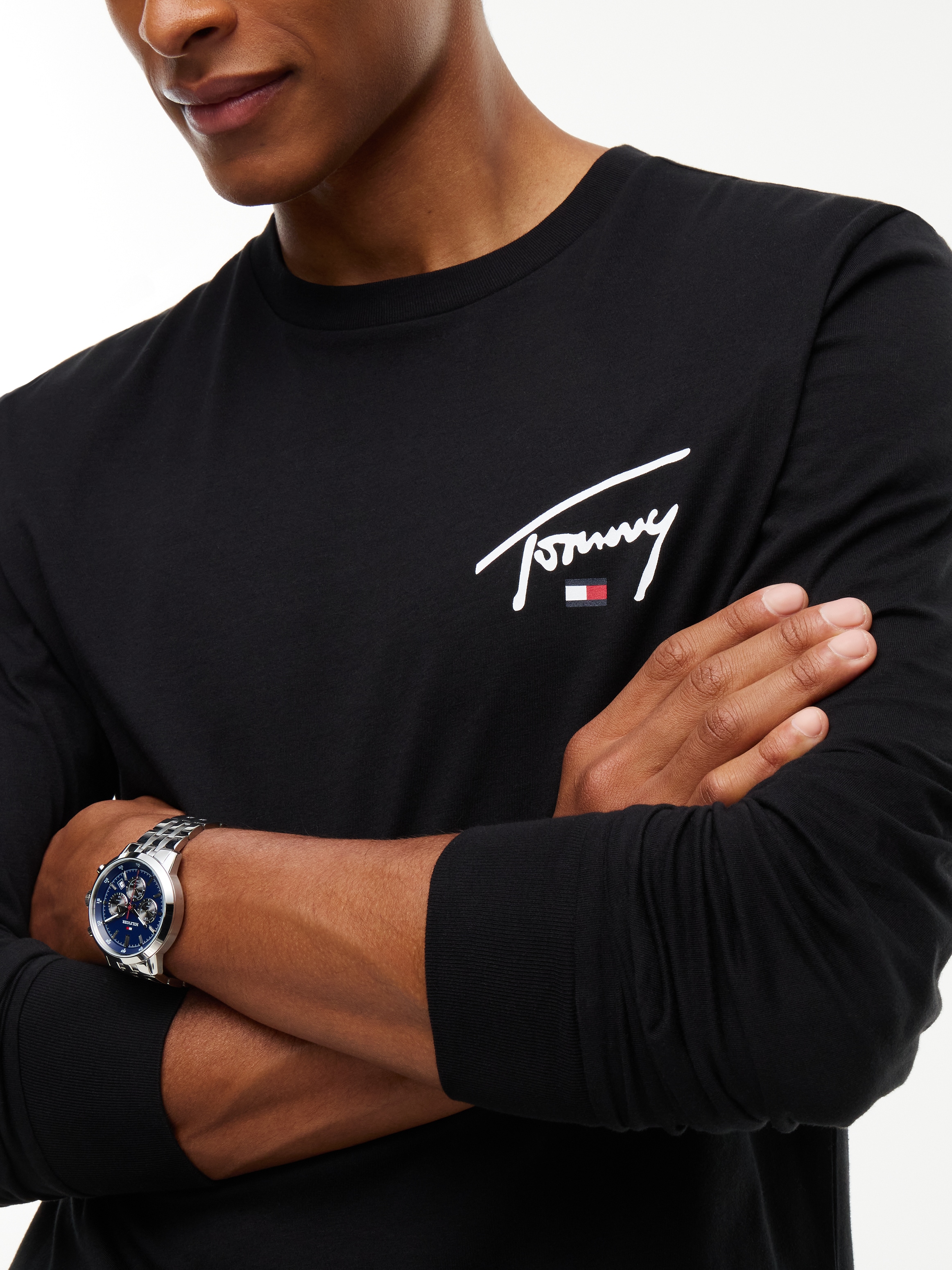 Tommy Jeans T-shirt à manches longues »SLIM SIGNATURE CHEST TEE« Coupe slim avec col rond