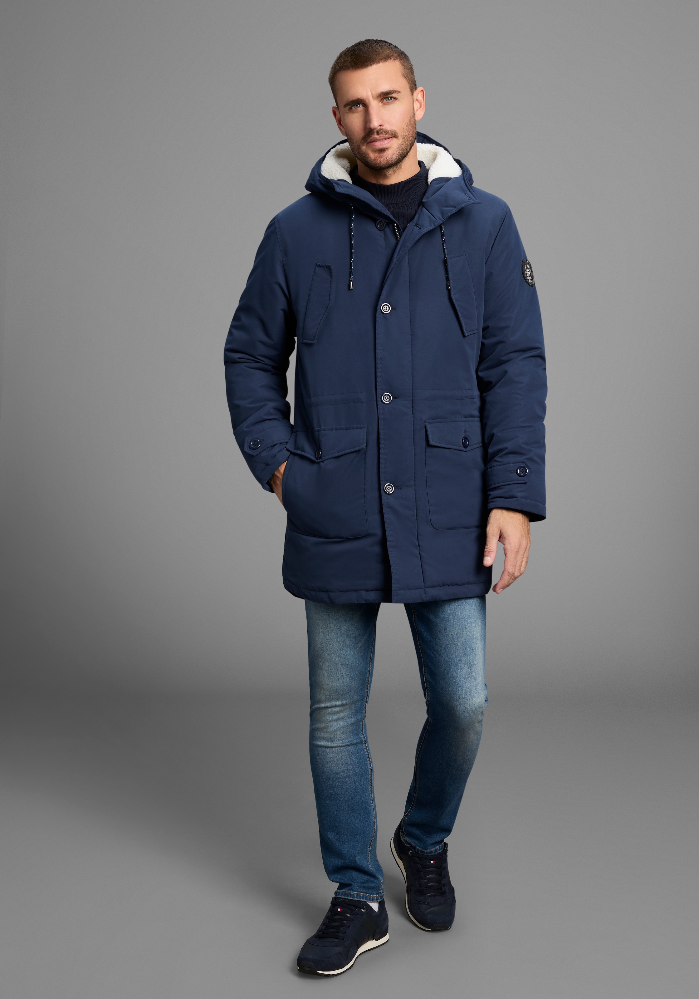 Bruno Banani Parka mit Kapuze Winterjacke mit Teddy Fleece gefüttert und anpassbarer Kapuze