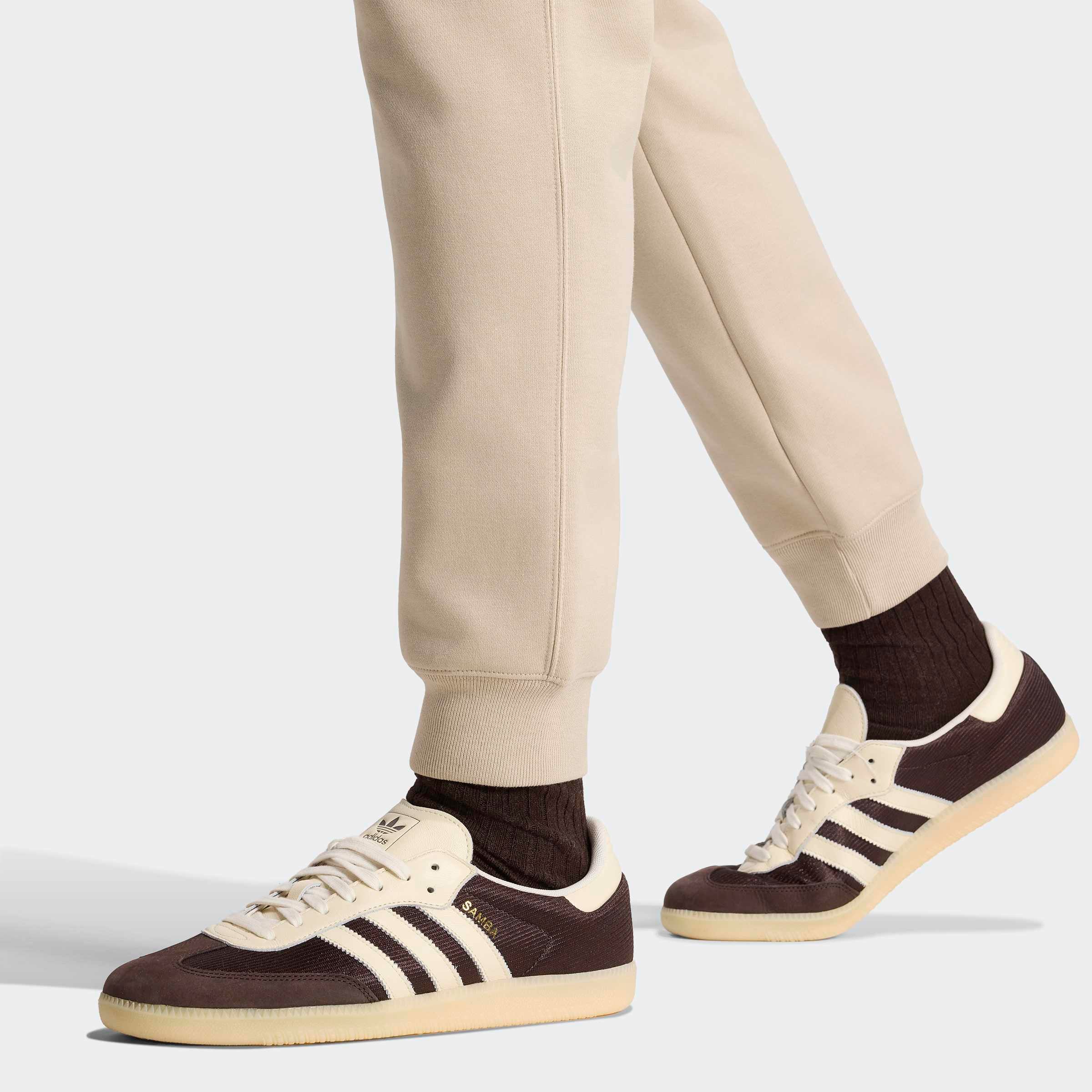 adidas Originals Pantalon de sport »TREFOIL ESSENTIALS«  pour adultes, sans fermeture, en coton, coupe normale
