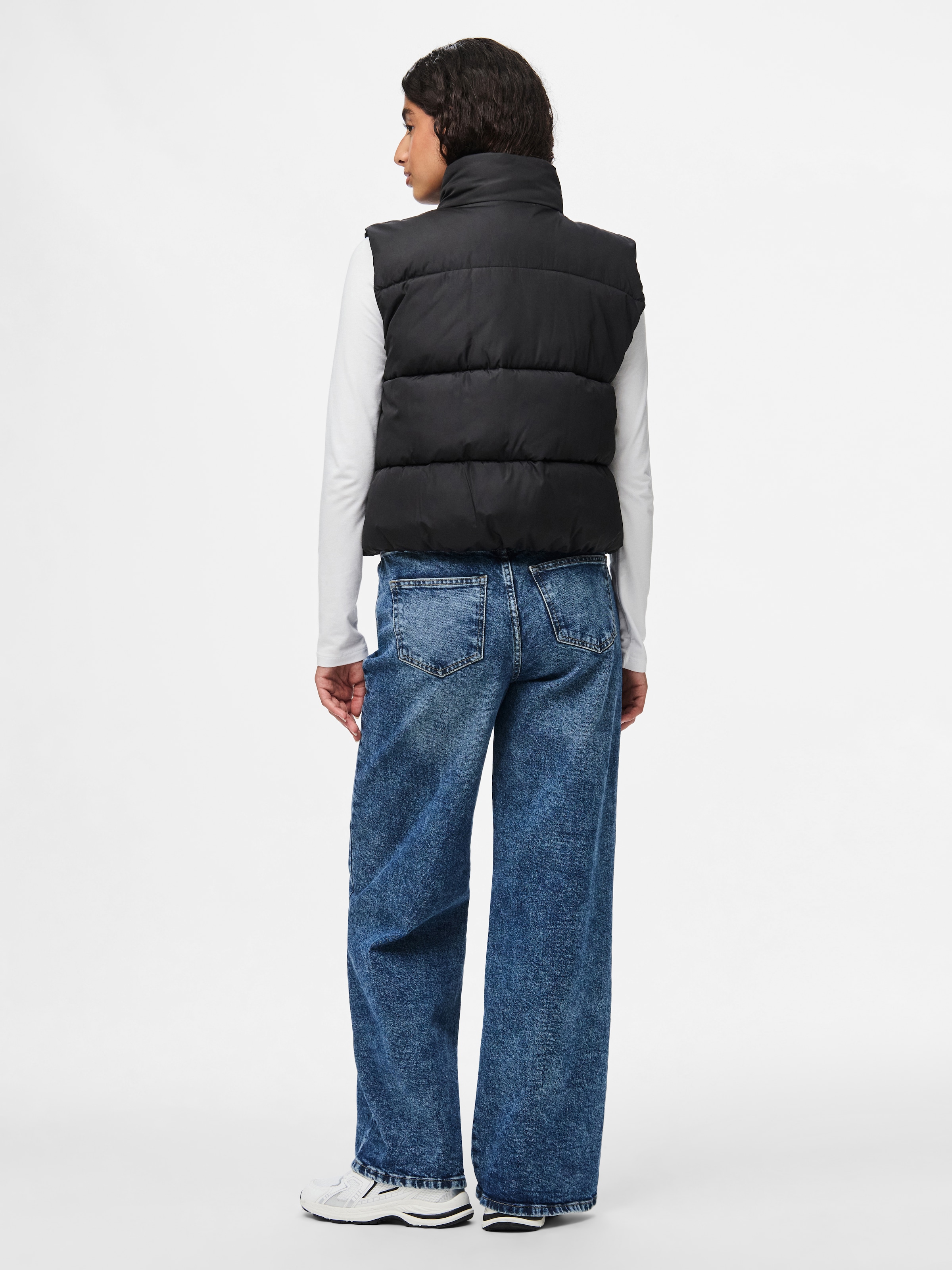 pieces Gilet matelassé »PCBEE NEW SHORT PUFFER VEST NOOS BC« fibre synthétique