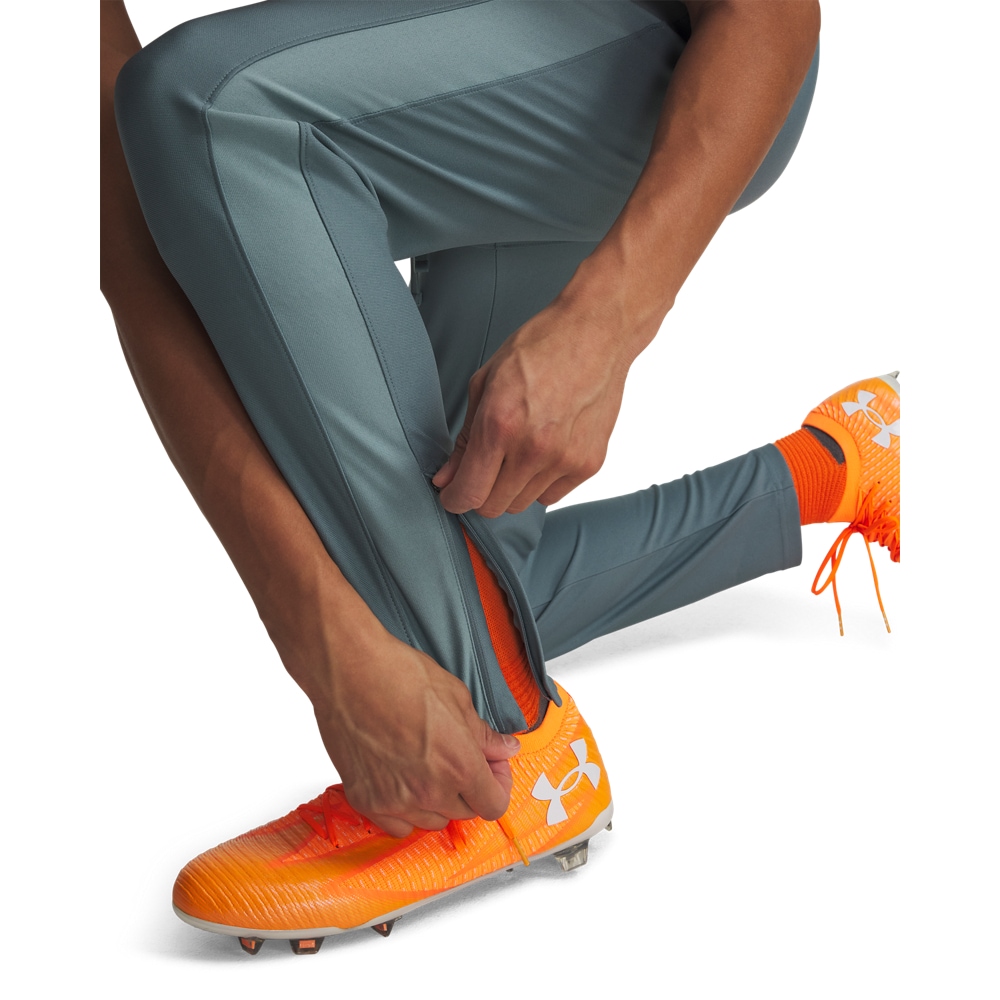 Under Armour® Trainingsanzug »UA M CHALLENGER TRACKSUIT« 1 Stk. für Sport und Freizeit, leichtes Material, sportlicher Stil