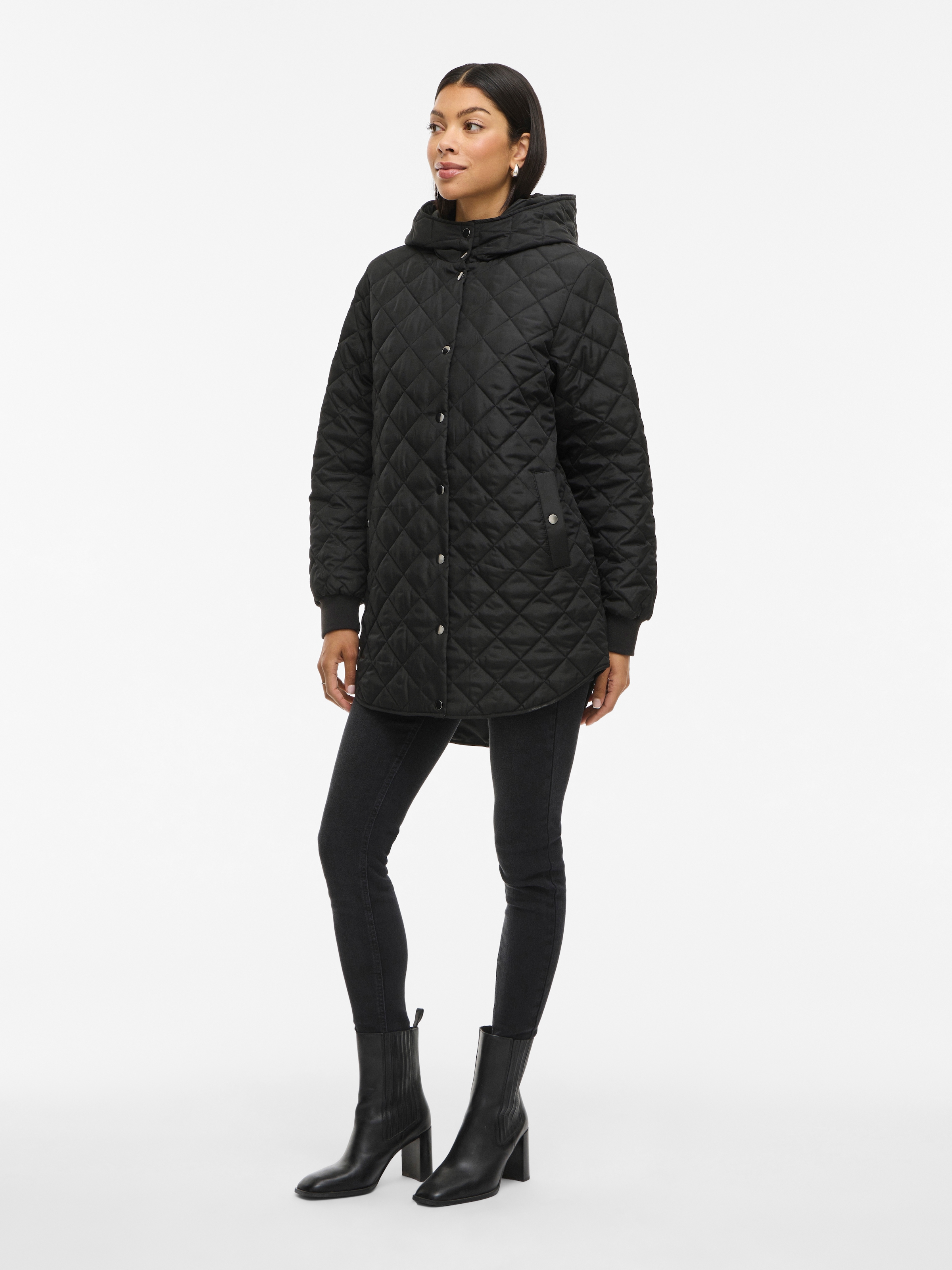 Vila Veste matelassée »VITATE L/S HOODED JACKET - NOOS« avec capuche fibre synthétique