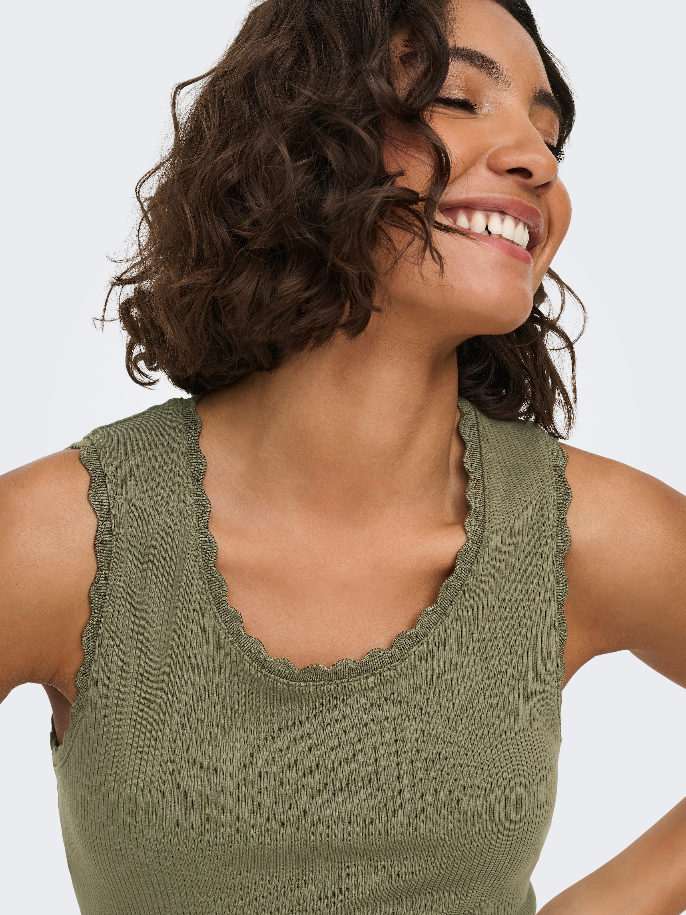 ONLY Débardeur »ONLLUNI S/L TANK TOP CS JRS« mélange de coton, regular fit, col rond