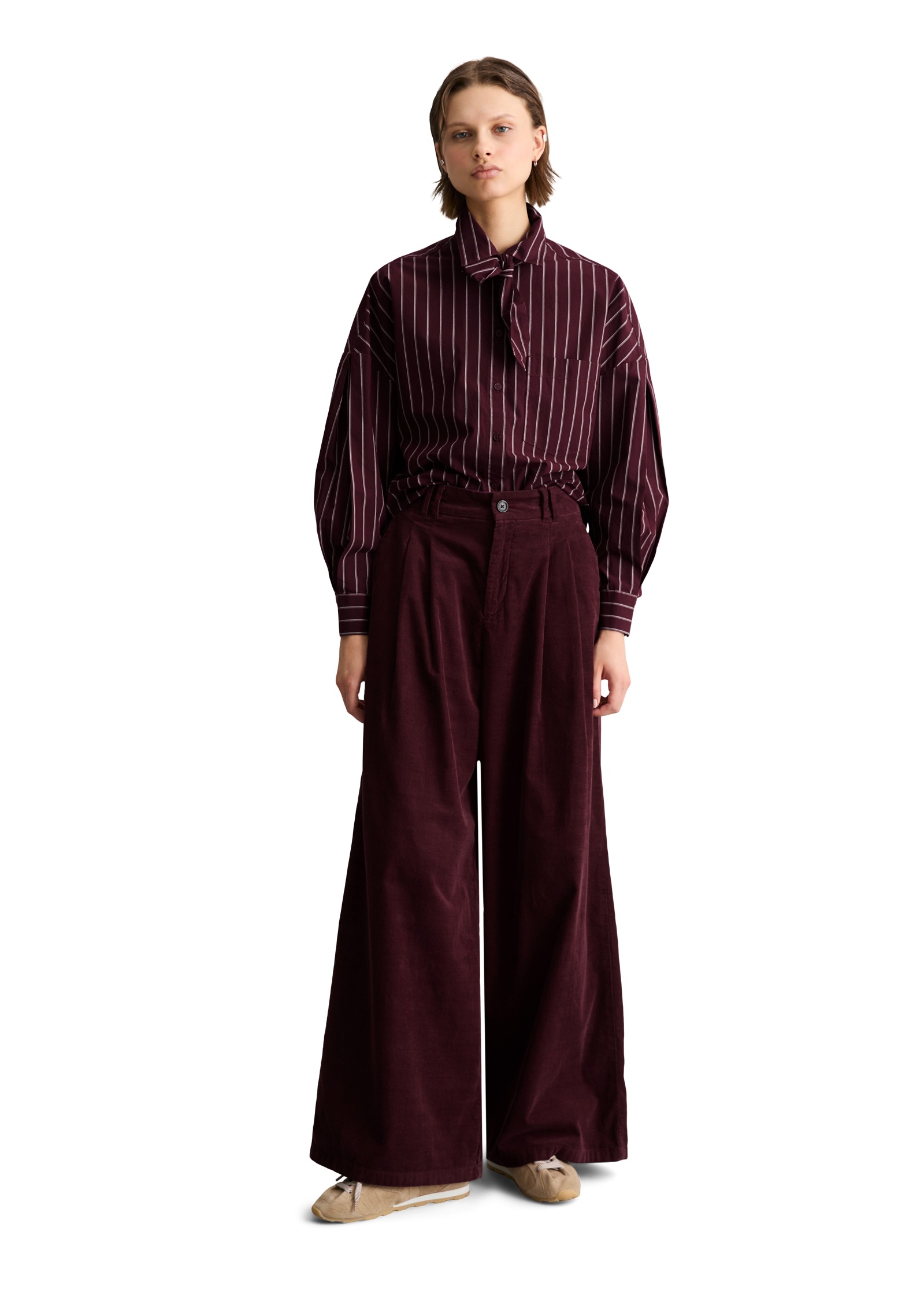 Marc O'Polo DENIM Pantalon en velours côtelé  9 : Plis sur la taille, large en coton biologique