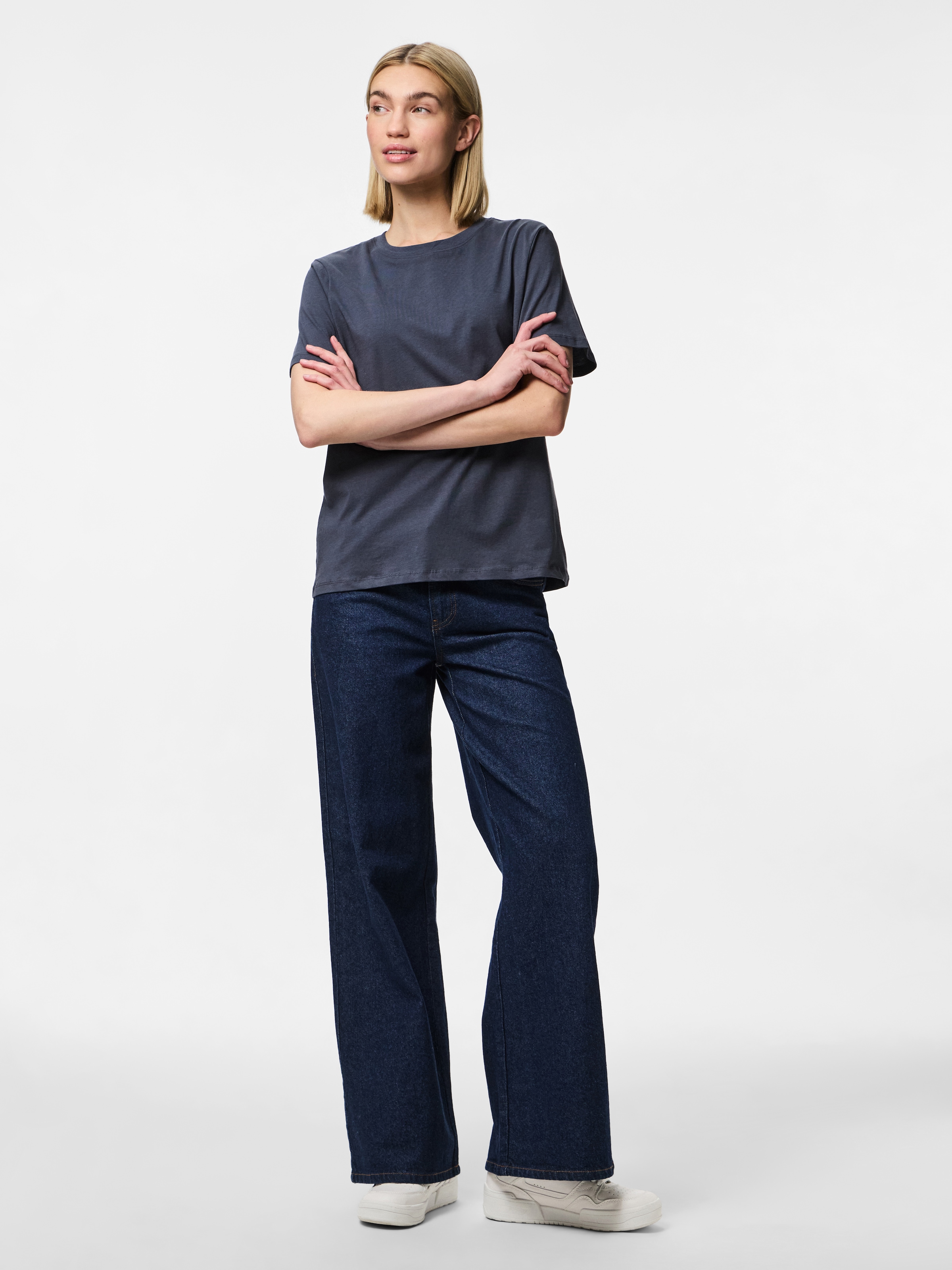 pieces Rundhalsshirt »PCRIA SS SOLID TEE NOOS BC«
