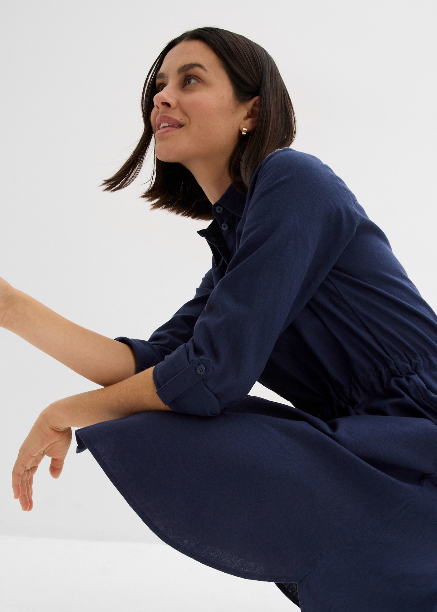 bonprix Robe midi »Hemdblusenkleid aus Leinen-Baumwoll-Mix« 1 tlg. für lässigen Look, aus Leinen-Baumwoll-Mix, in A-Linie, mit Taschen