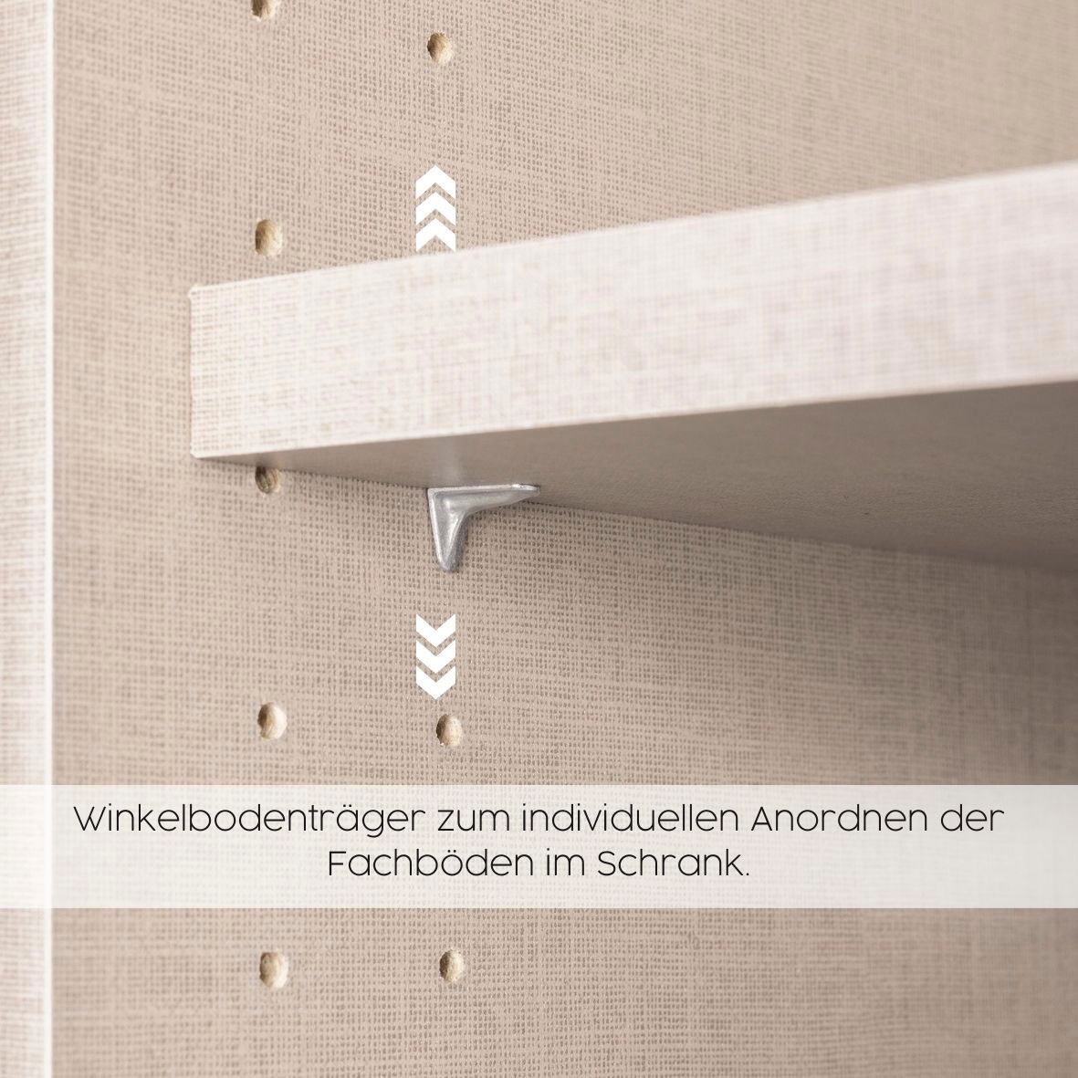rauch Kleiderschrank »Schrank Garderobe Ankleide GAMMA Breiten 91/136/181/226/271/315/360 cm« in 3 Ausstattungen BASIC/CLASSIC/PREMIUM (inkl. SOFT-CLOSE-Funktion),  verschiedene Griff-Varianten, mit Spiegel TOPSELLER MADE IN GERMANY