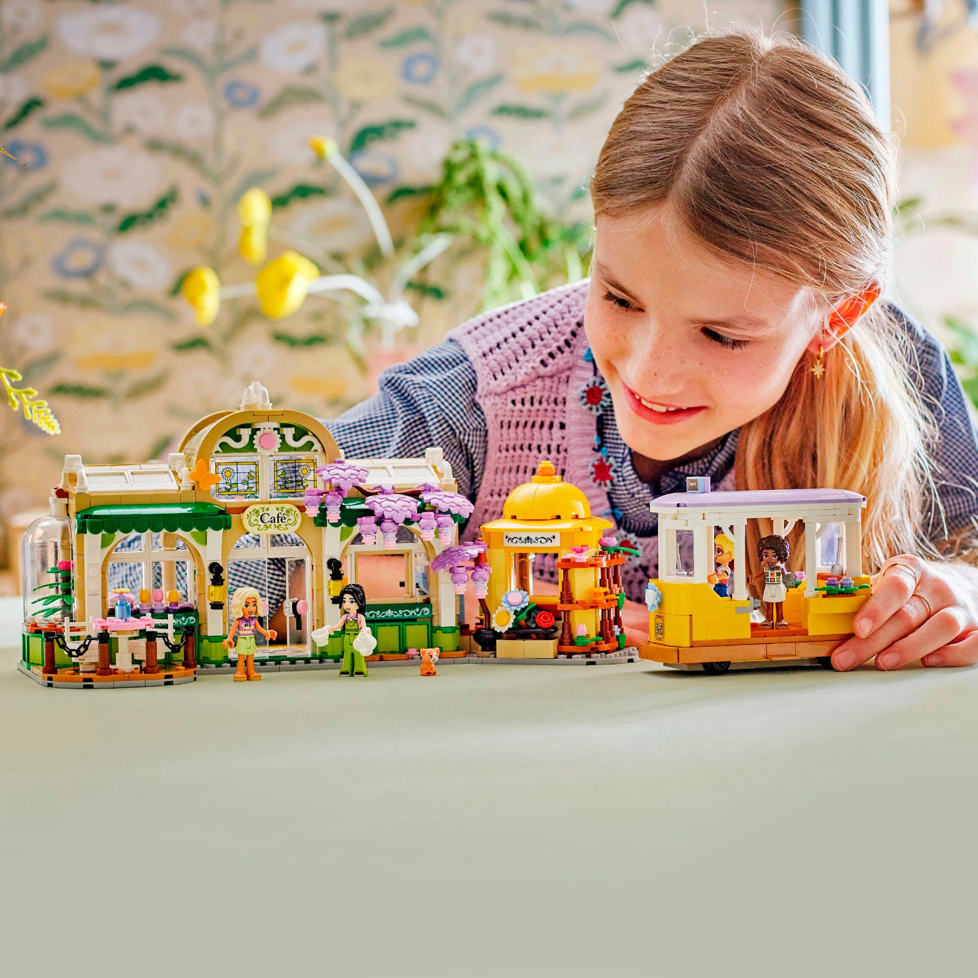 LEGO® Pions de construction »Pflanzencafé und Blumenkiosk (42671), LEGO Friends« Made in Europe