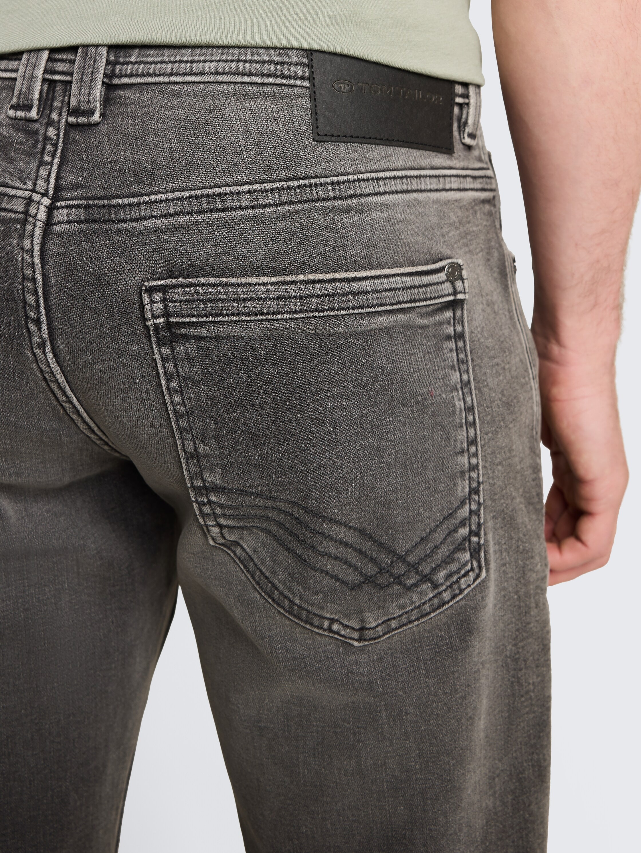 TOM TAILOR 5-Pocket-Jeans »MARVIN« mit kleinem Logo-Print