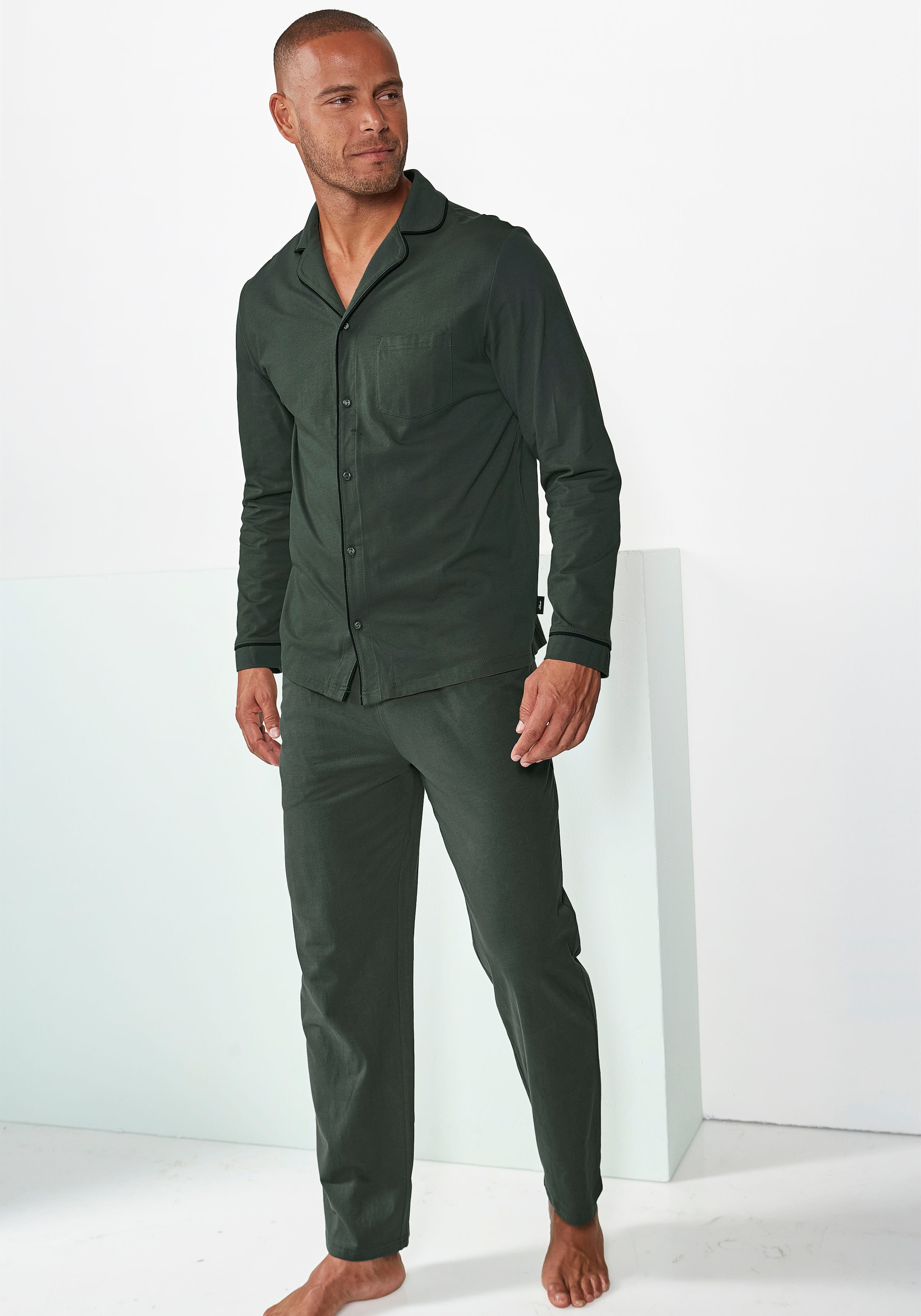 s.Oliver Pyjama 1 Stück, 2 tlg. Schlafanzug in klassischer Schnittführung aus bequemer Jerseyqualität