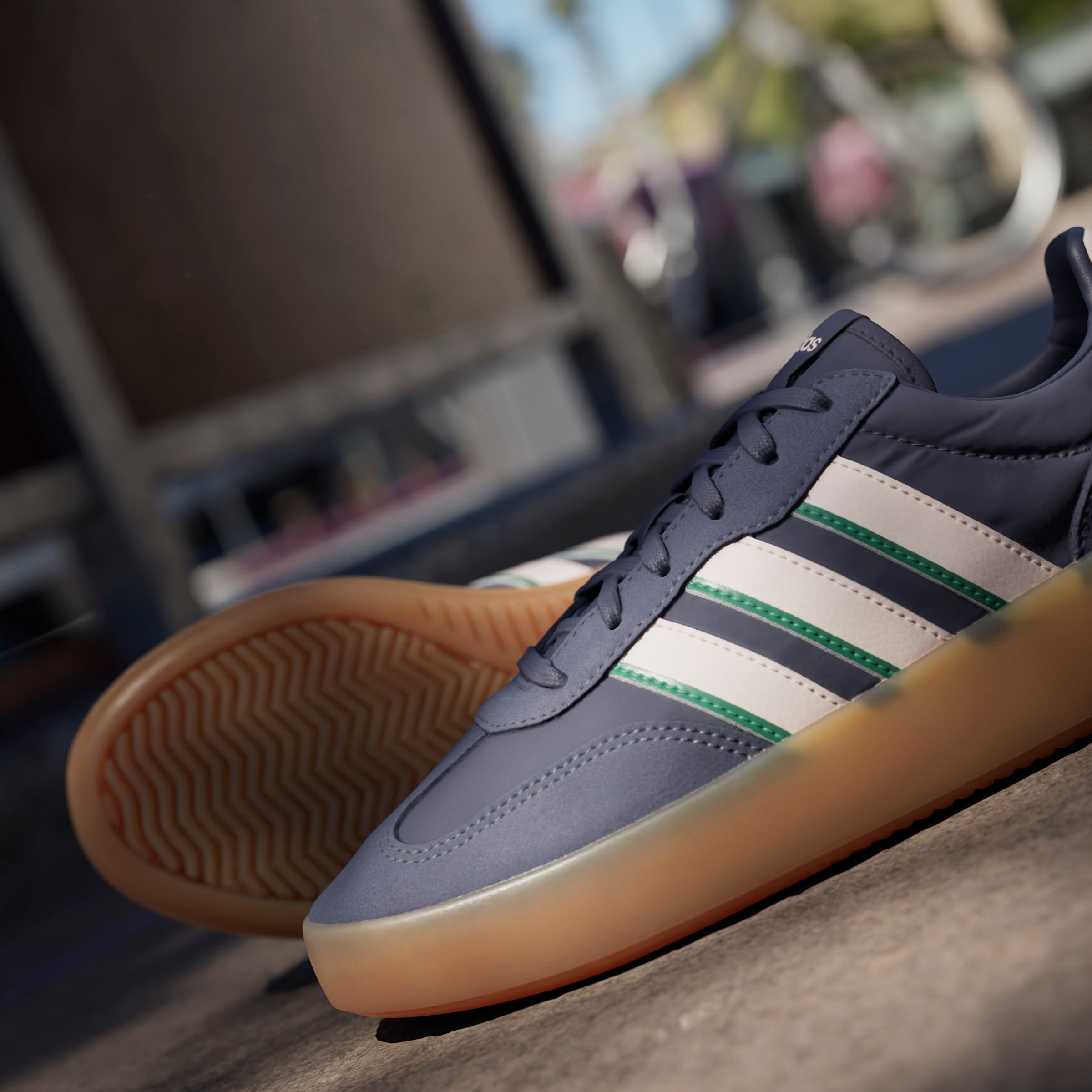 adidas Sportswear Sneakers »BARREDA DECODE«  inspiriert vom Design des adidas handball spezial