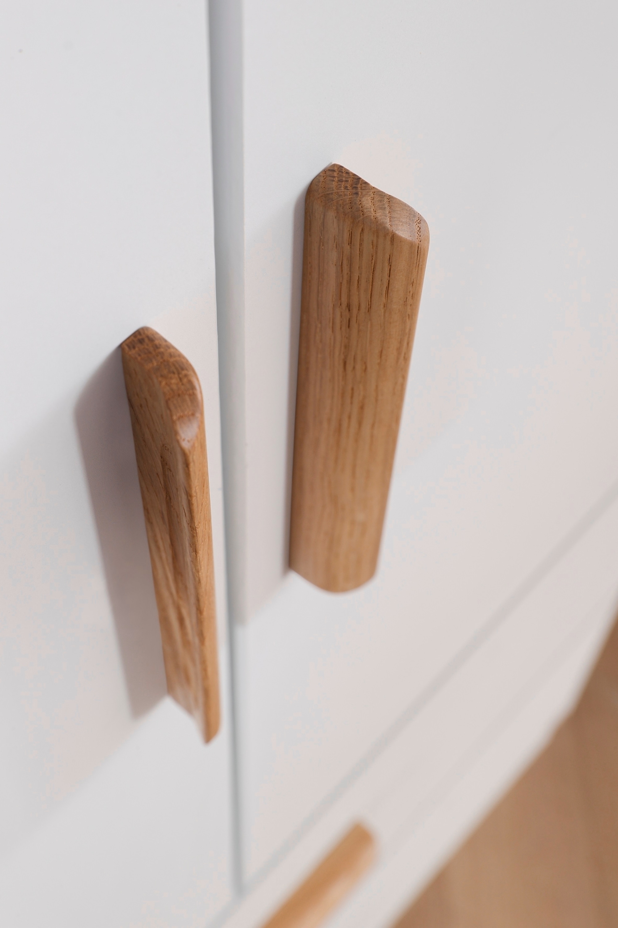rauch Armoires à vêtements »Drehtürenschrank Schrank Garderobe Ankleide SKANDI BY QUADRA SPIN« Largeurs : 181/226/271 cm, hauteur 210 cm,  Style campagne avec poignées en chêne sauvage massif, avec tiroirs