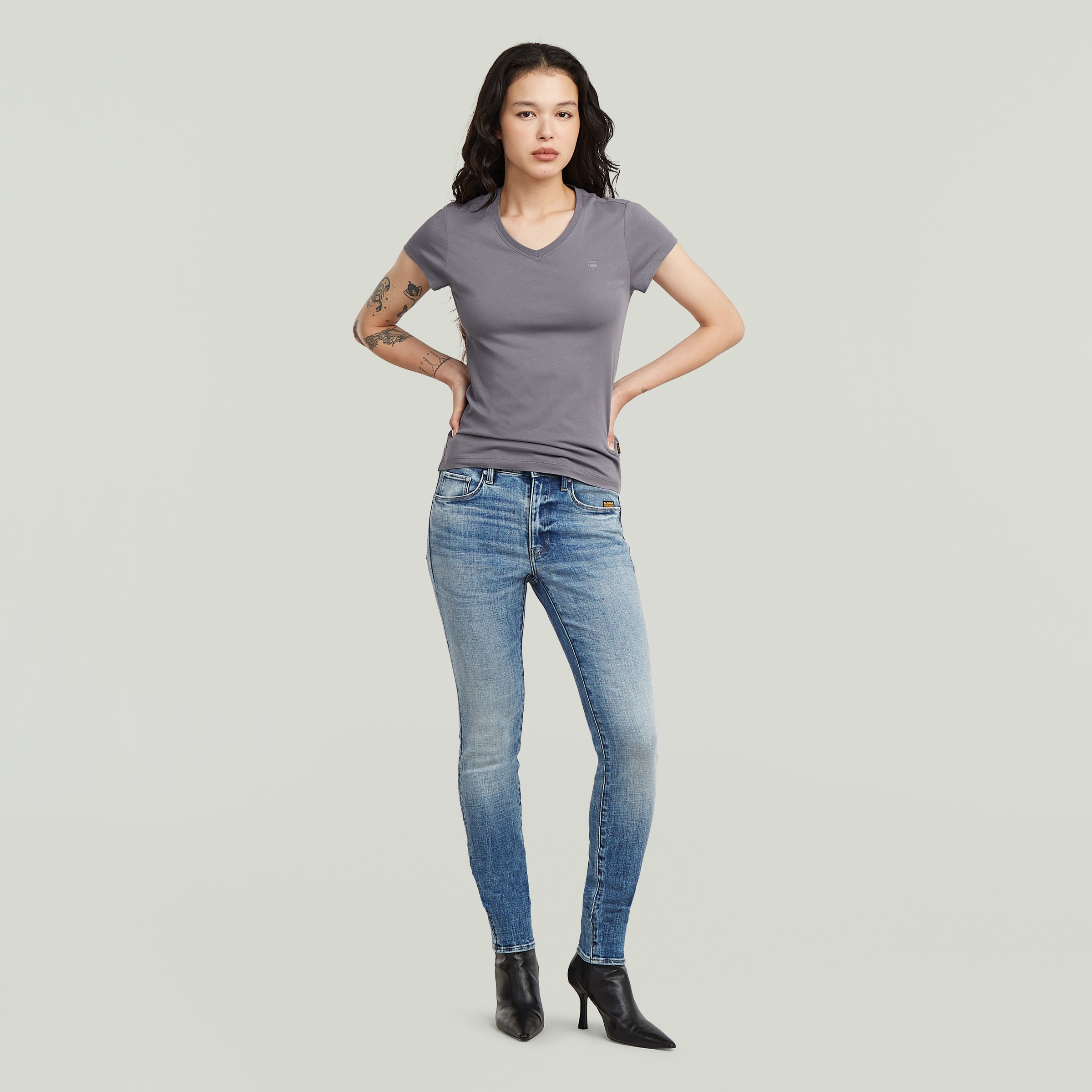 G-STAR T-shirt en V »Eyben« mit Label