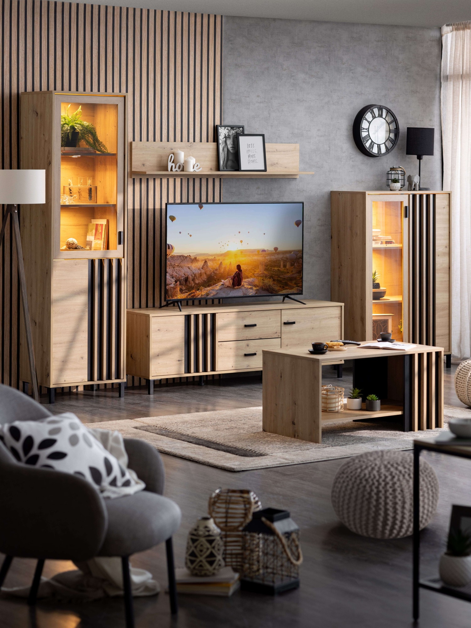 Home affaire Couchtisch »Laval, Wohnzimmertisch, Sofatisch, Beistelltisch, Kaffeetisch« Eleganter Couchtisch mit viel Stauraum, Lamellen-Optik