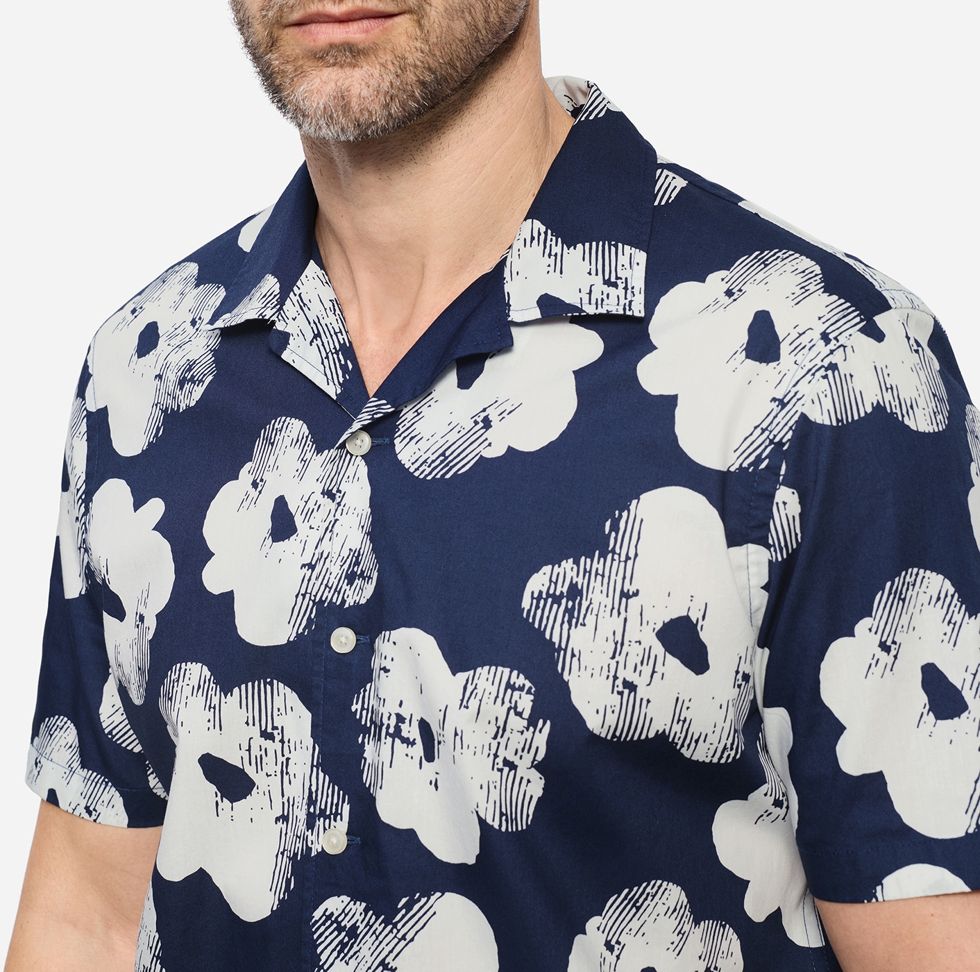 OLYMP Chemise à manches courtes »Casual« Chemise décontractée, coupe régulière, col revers