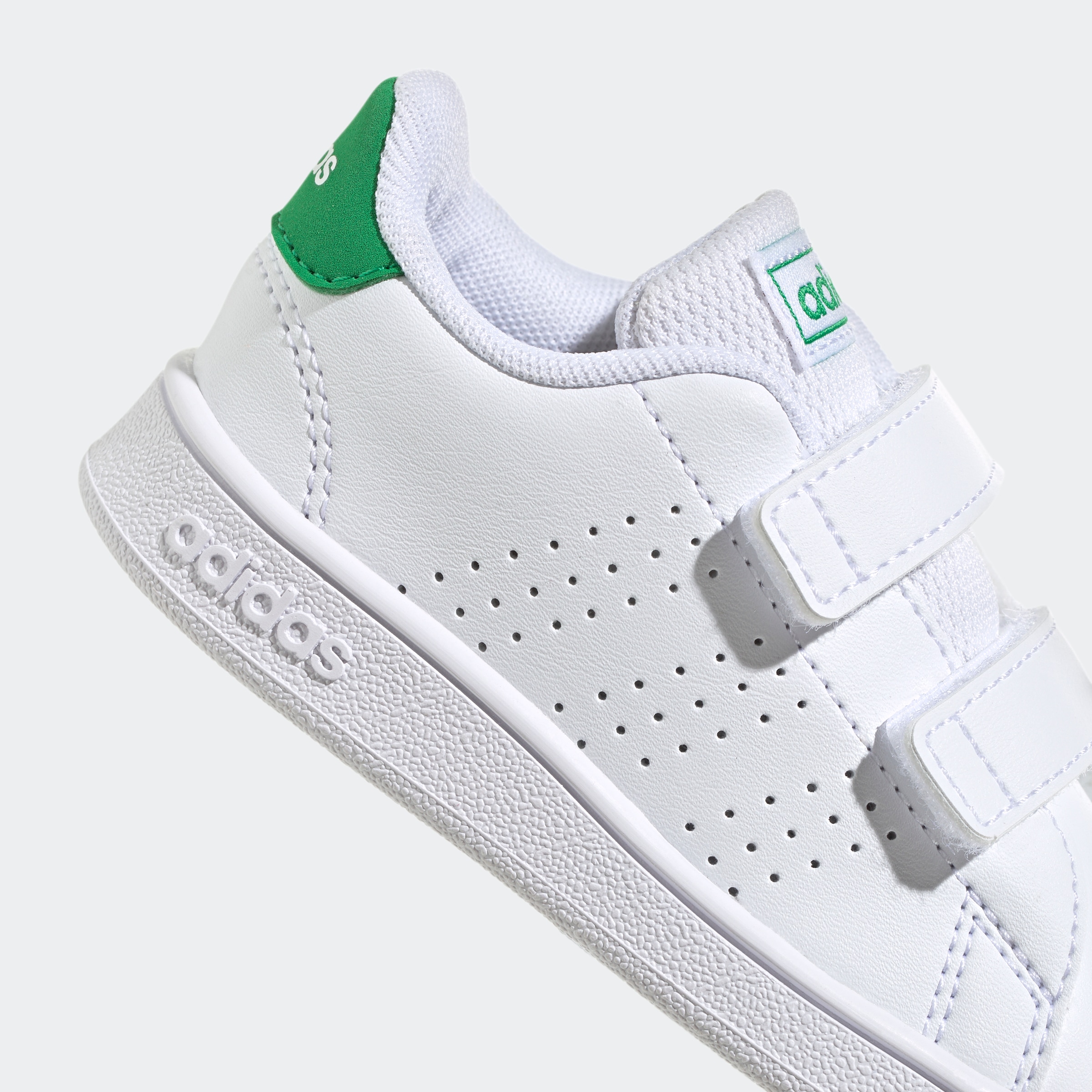 adidas Sportswear Sneakers »ADVANTAGE LIFESTYLE COURT TWO HOOK-AND-LOOP«  Design auf den Spuren des adidas Stan Smith, für Kinder