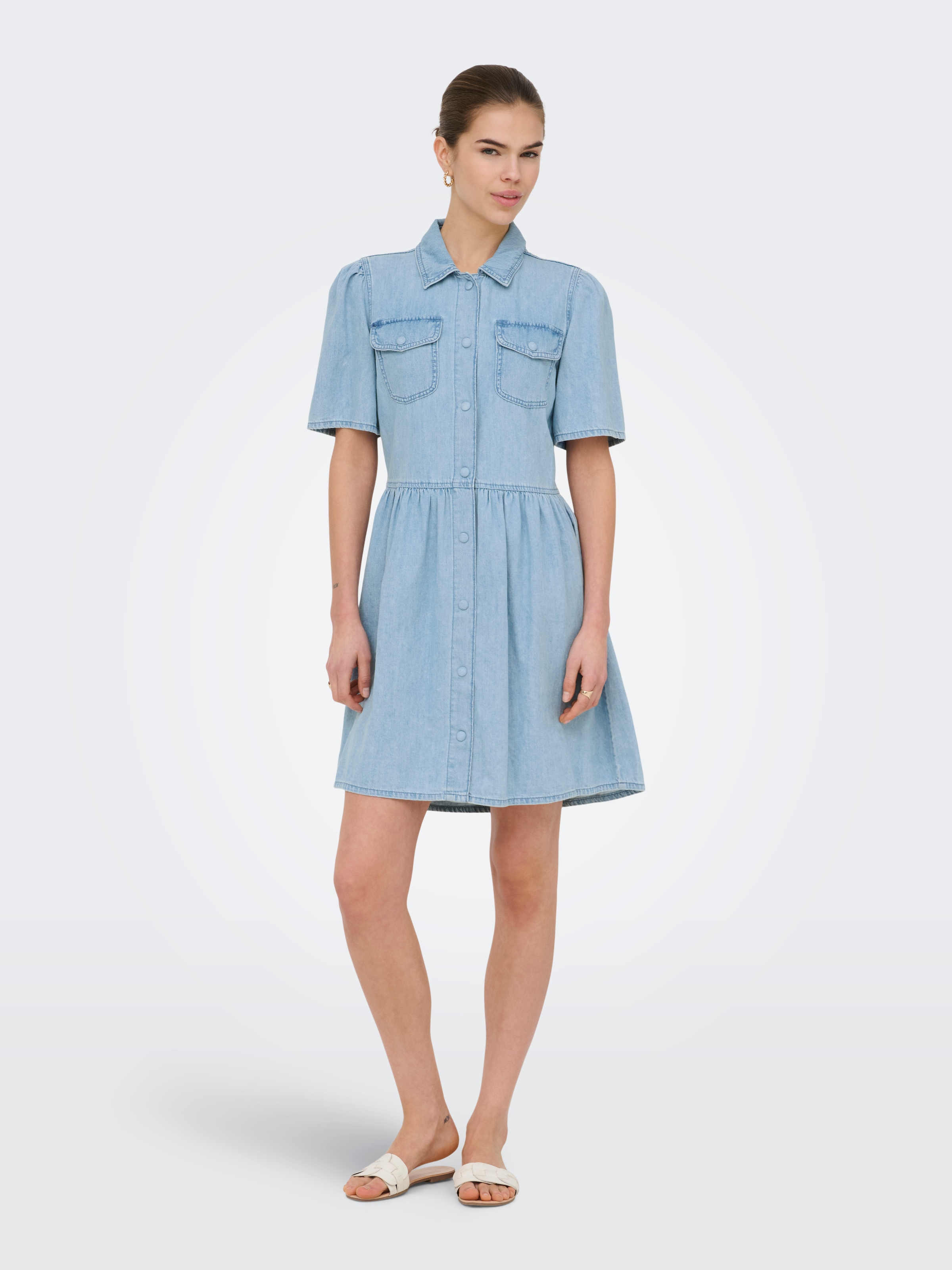 ONLY Robe en jean »ONLEVELINE SS DNM DRESS AKM« Poches poitrine Coton
