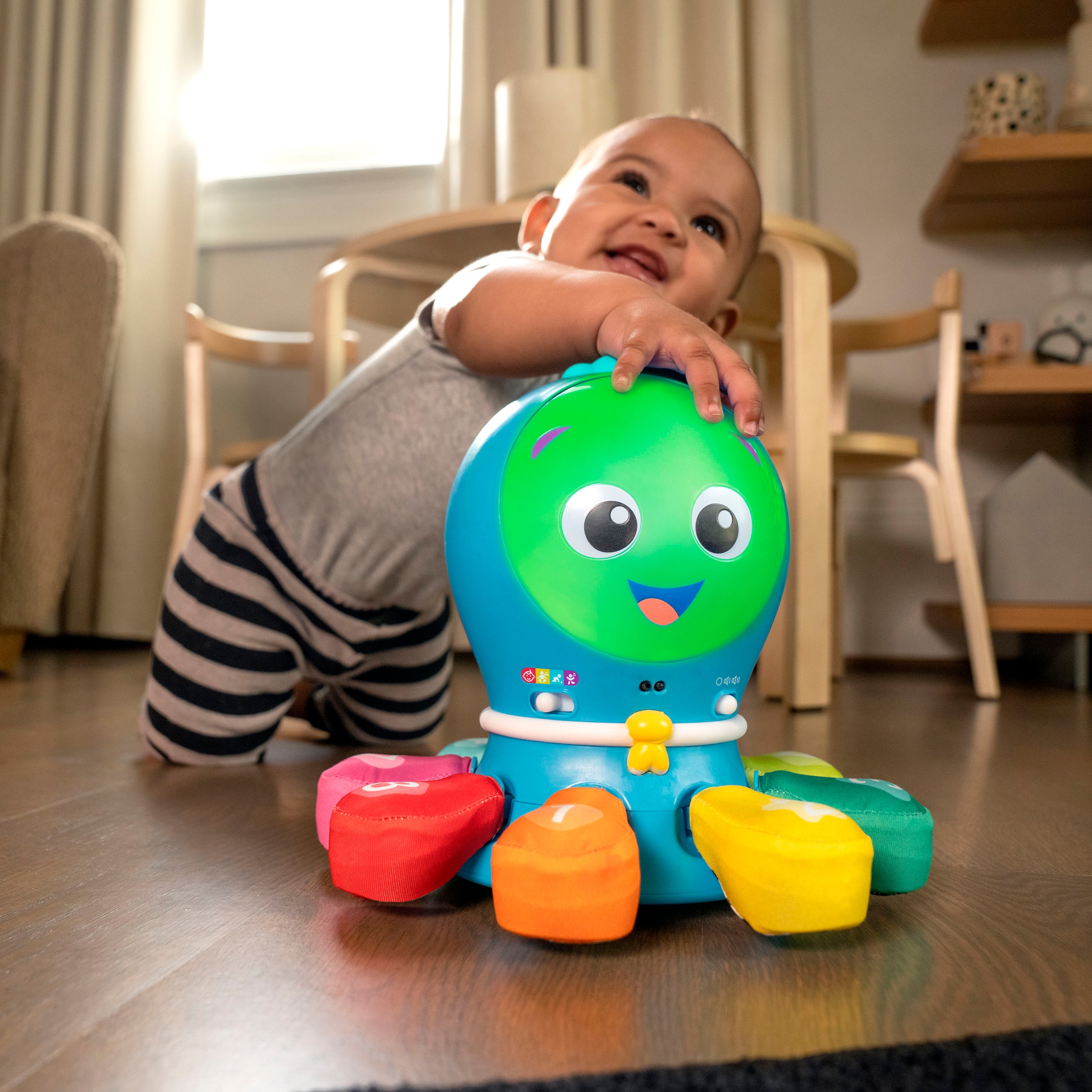 Baby Einstein Greifspielzeug »Go Opus Go™ 4-in-1 Crawl & Chase Pal« mit Sound