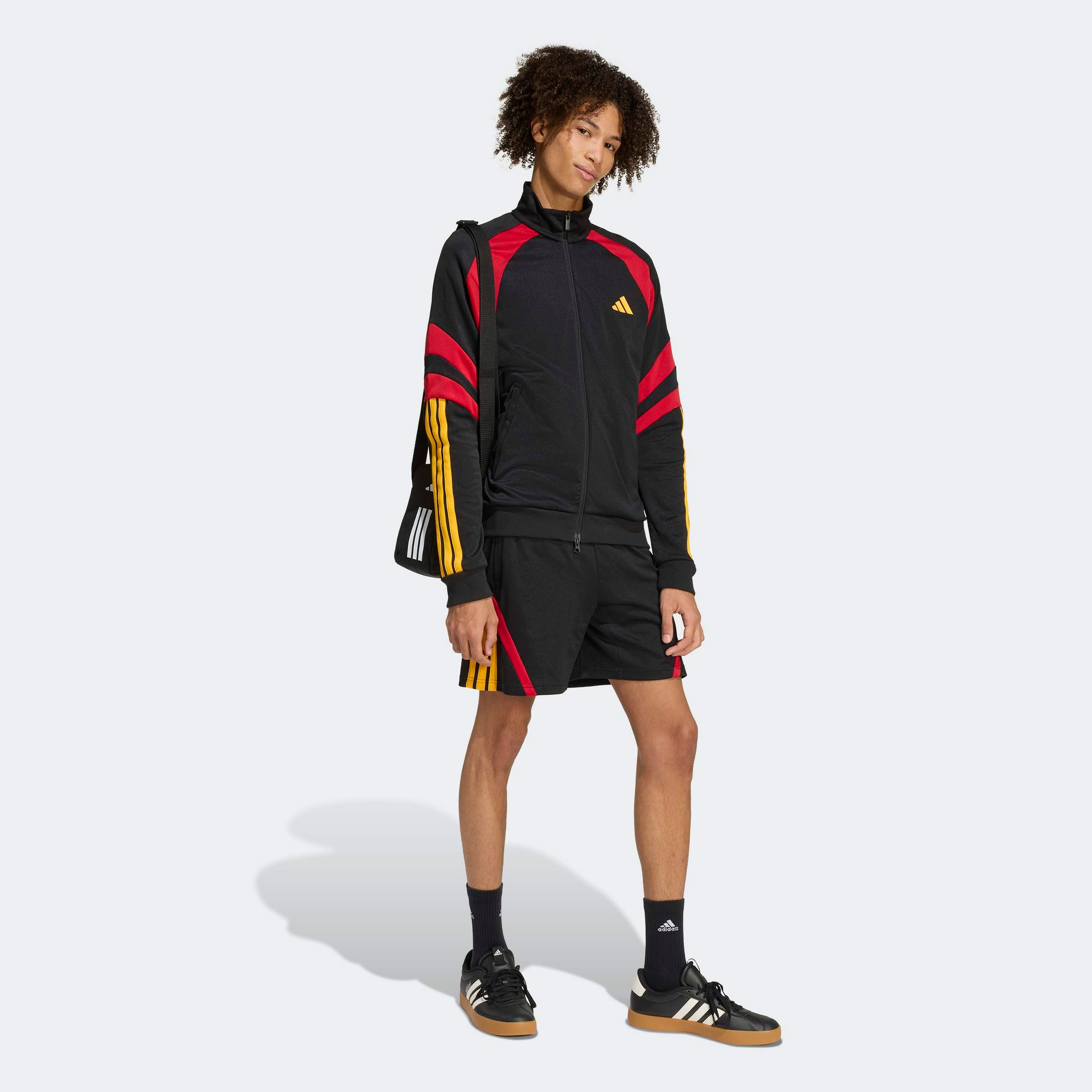 adidas Sportswear Veste d'entraînement »M TIRO NP TT« avec fermeture éclair, en coton