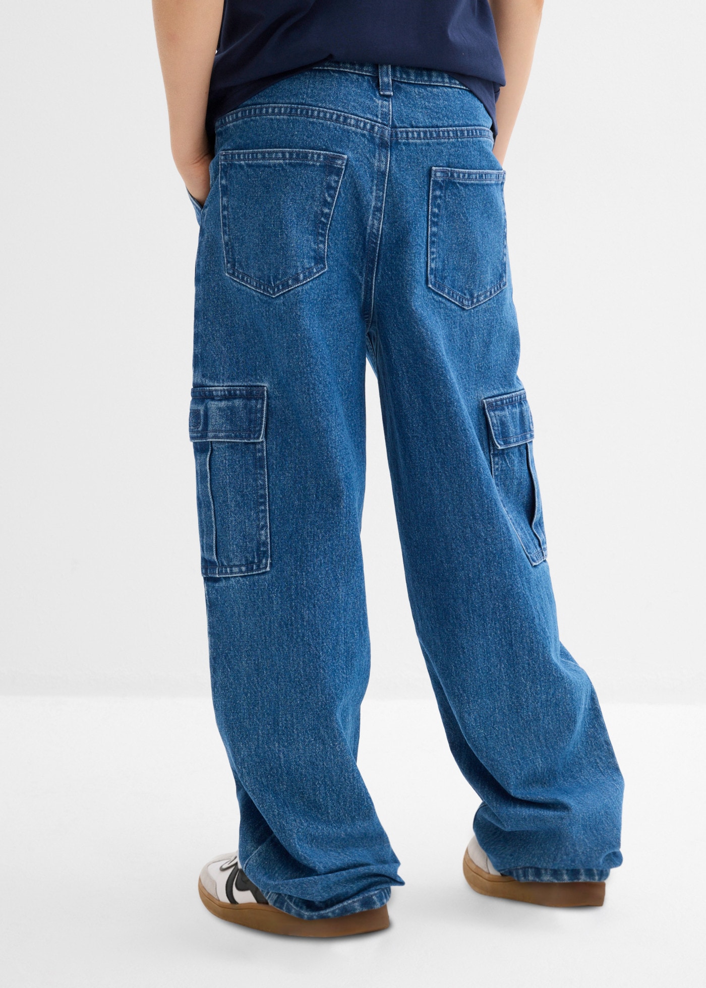 bonprix Jeans loose fit pour garçons, coupe extra large, en forme baggy