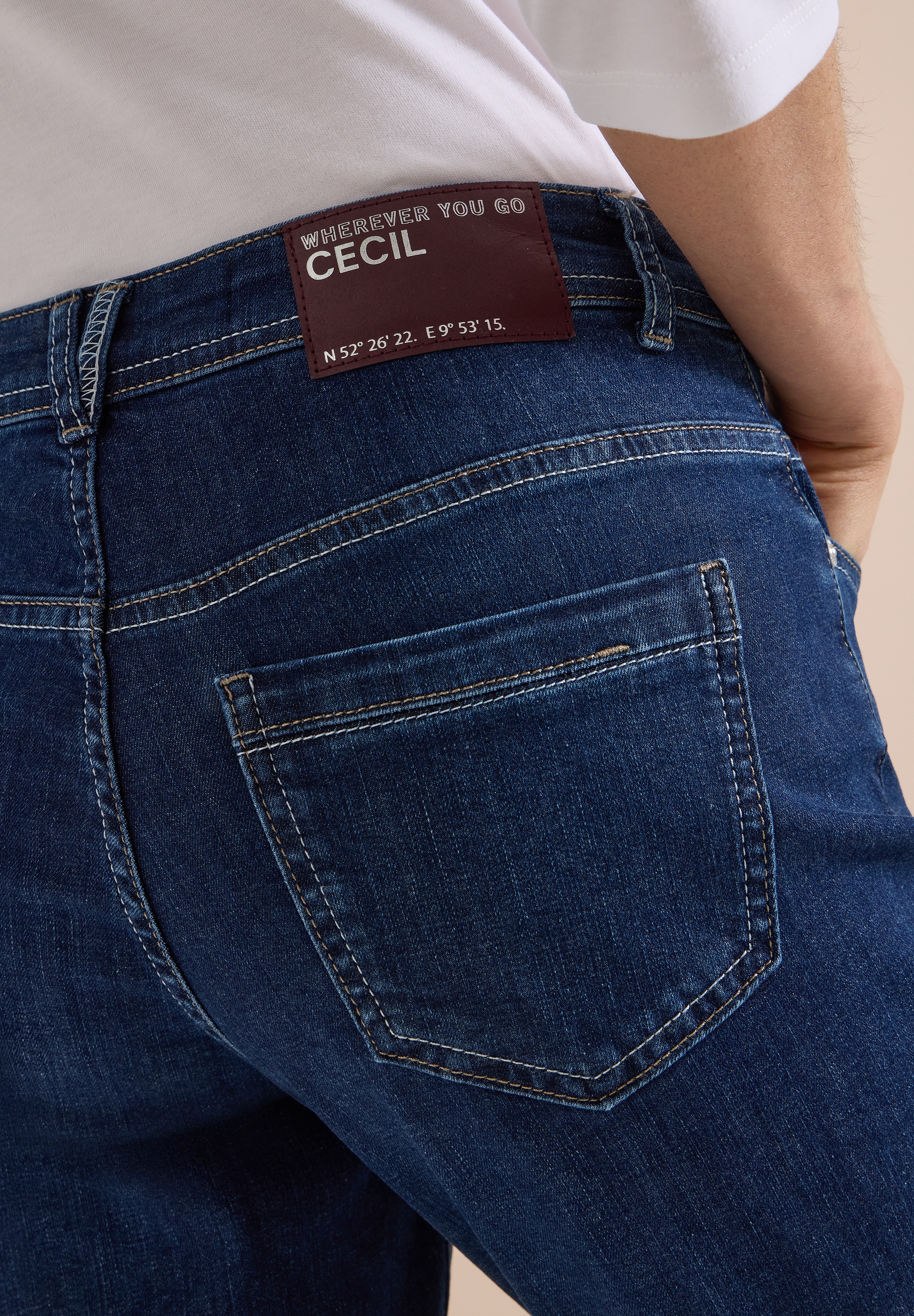 Cecil Jeans droit »Style Scarlett« avec détail revers