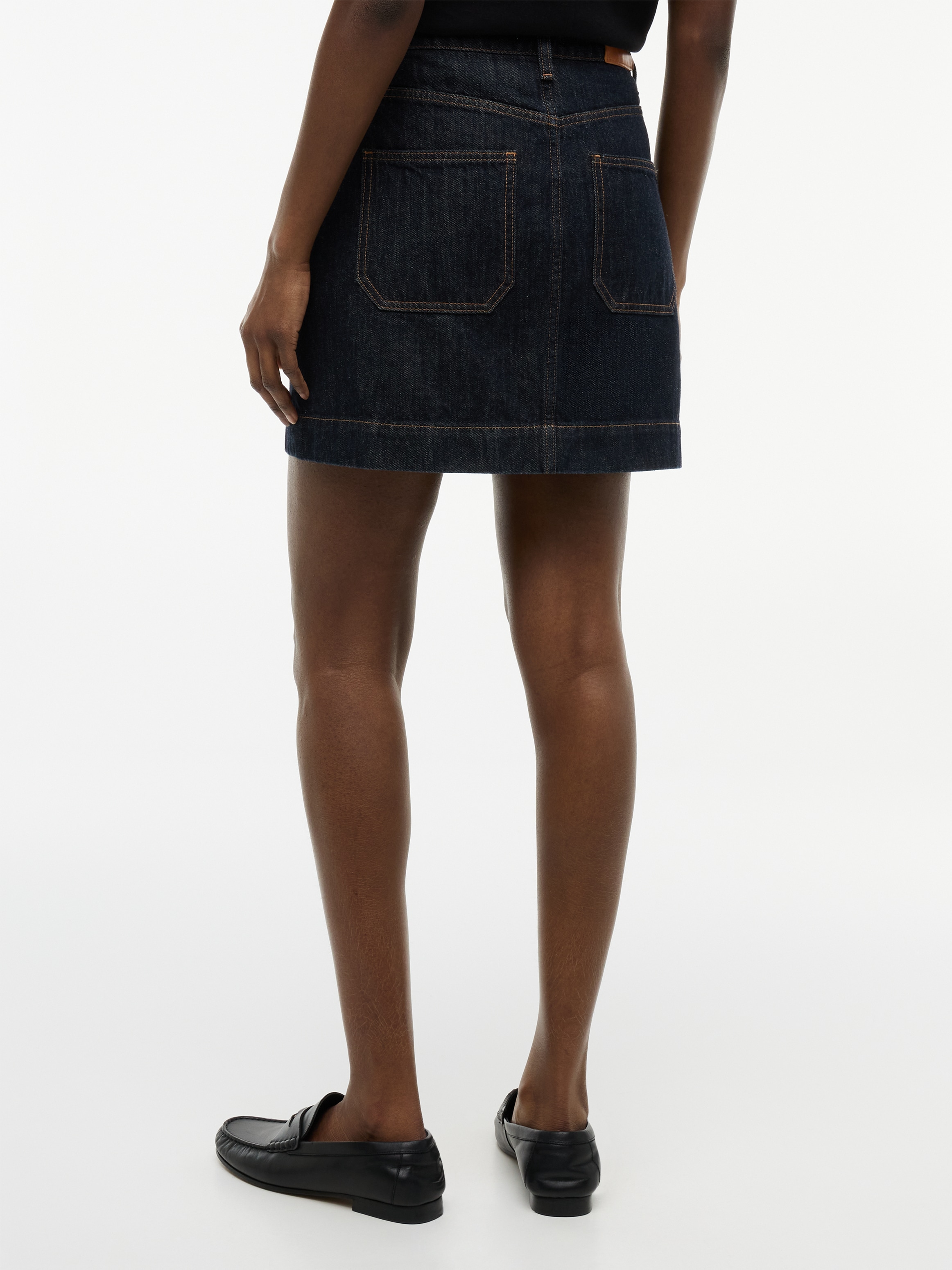 Tommy Hilfiger Jupe en jean »MINI SKIRT RINSE HW« mit stilvoller Knopfleiste, aus Baumwolle
