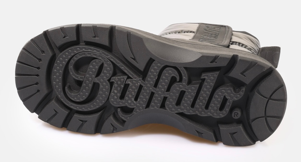 Buffalo Bottes d'hiver »OLYMPIA VELBOOT QUILT VEGAN«  Bottes de neige, bottines neige, bottes plateforme avec logo
