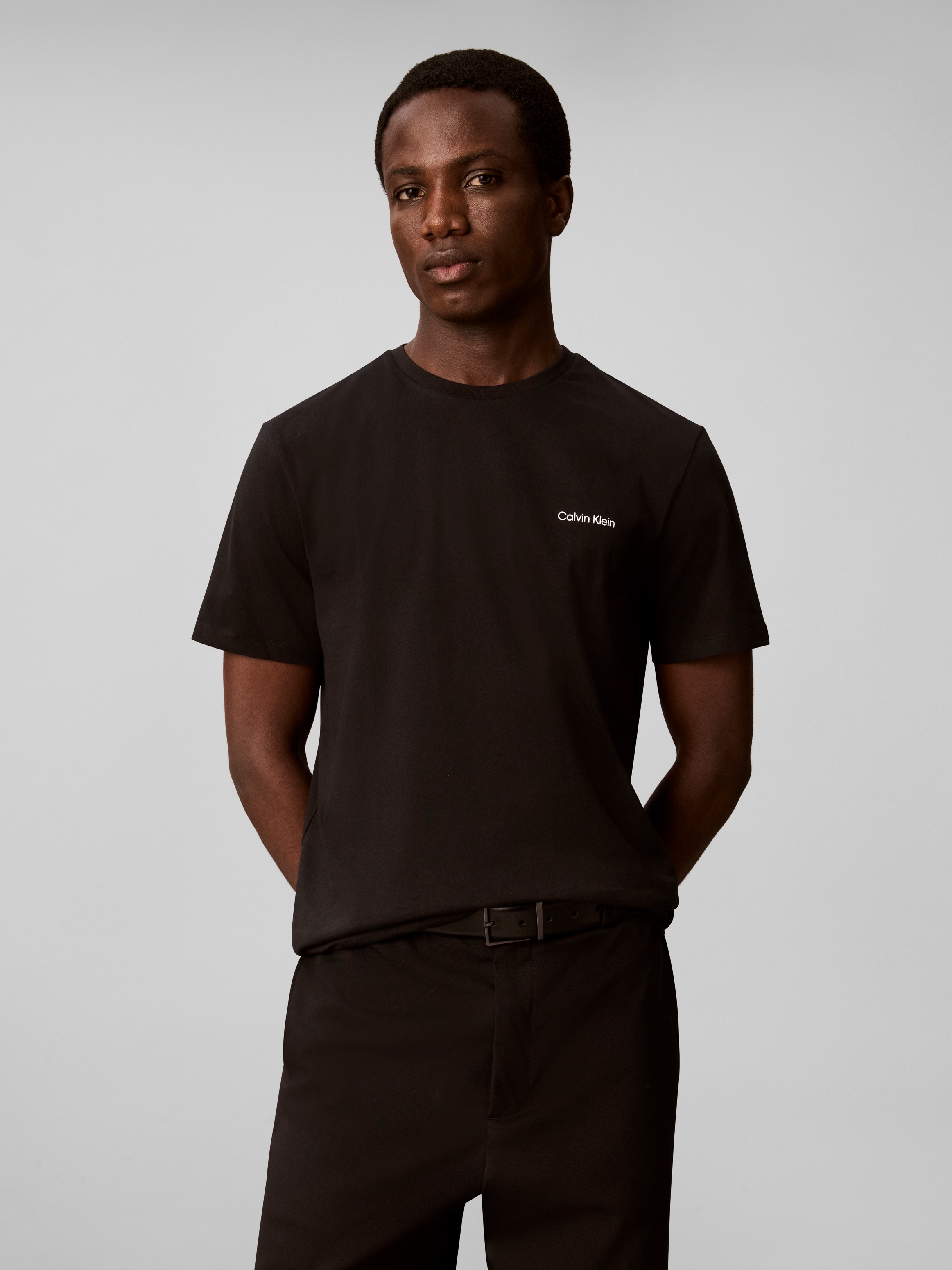 Calvin Klein Jeans T-shirt »MICRO LOGO CREWNECK TEE« 2 Coupe régulière avec col rond