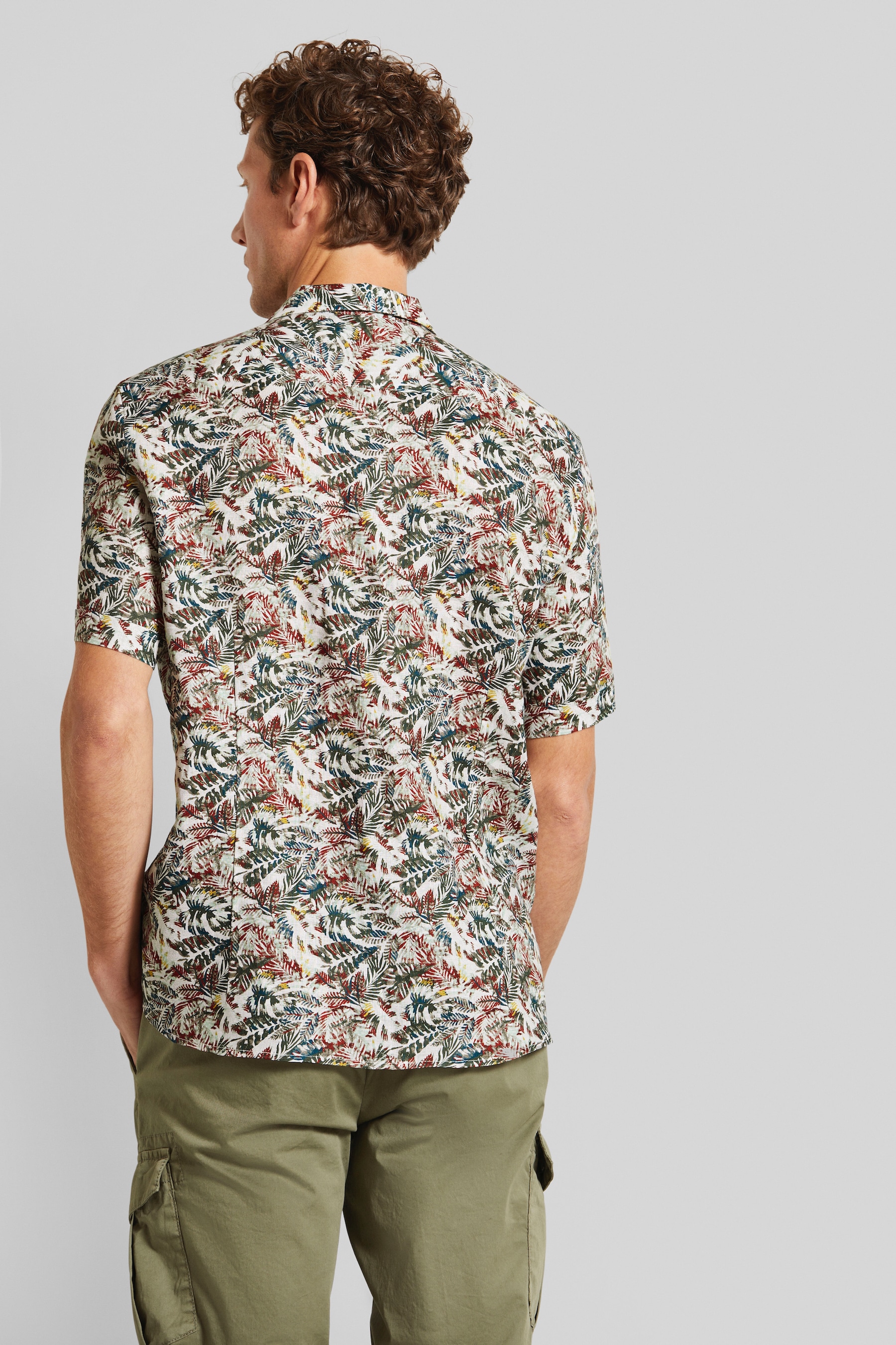 bugatti Chemise à manches courtes avec col à revers