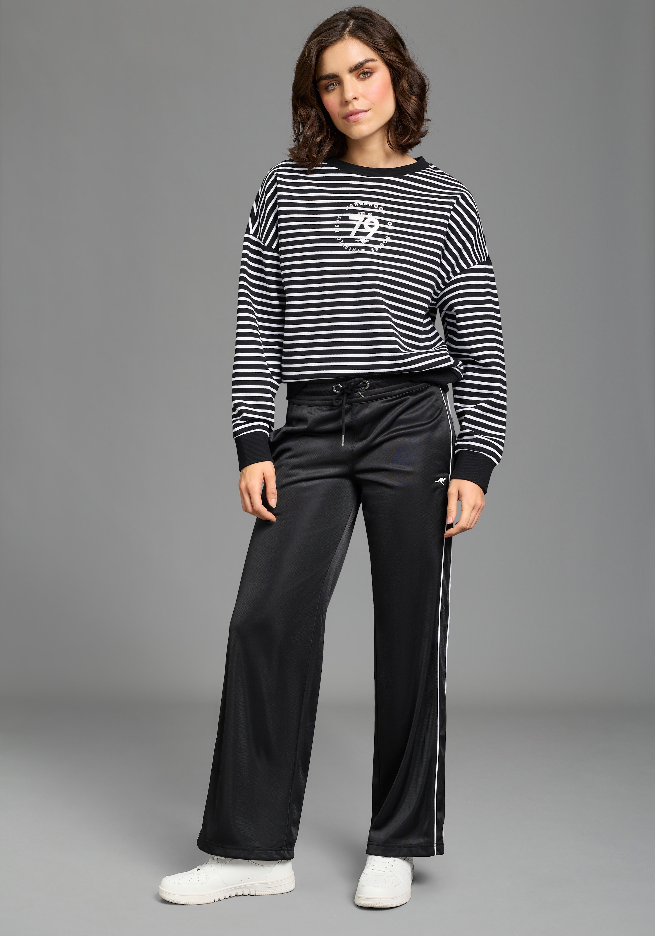 KangaROOS Pantalon de sport  pantalon de sport décontracté, coupe confortable, avec cordon de serrage à la taille