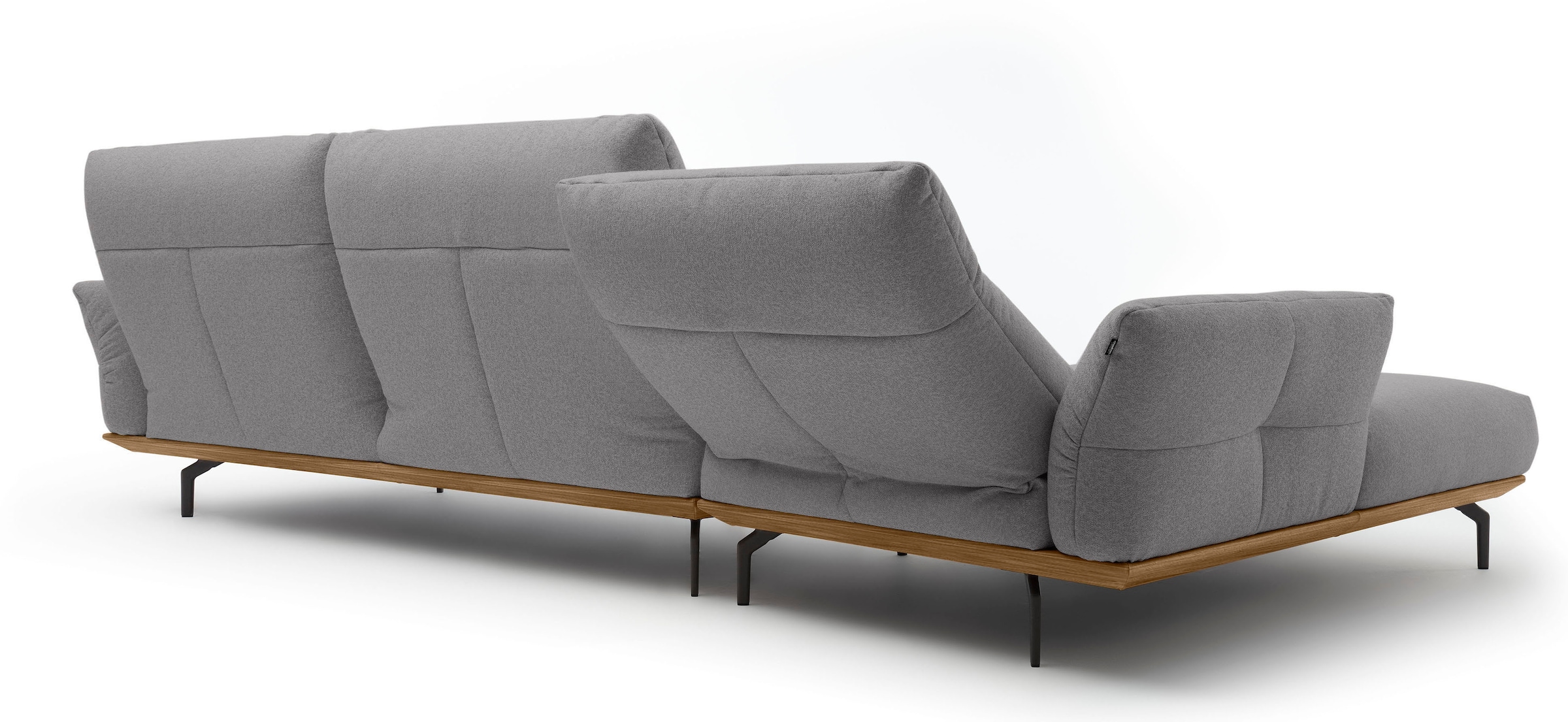 Creation BY ROLF BENZ Canapé d'angle »CR.460 Designsofa mit erstklassigem Sitzkomfort« socle en noyer, pieds d’angle en gris ombre, largeur 338 cm