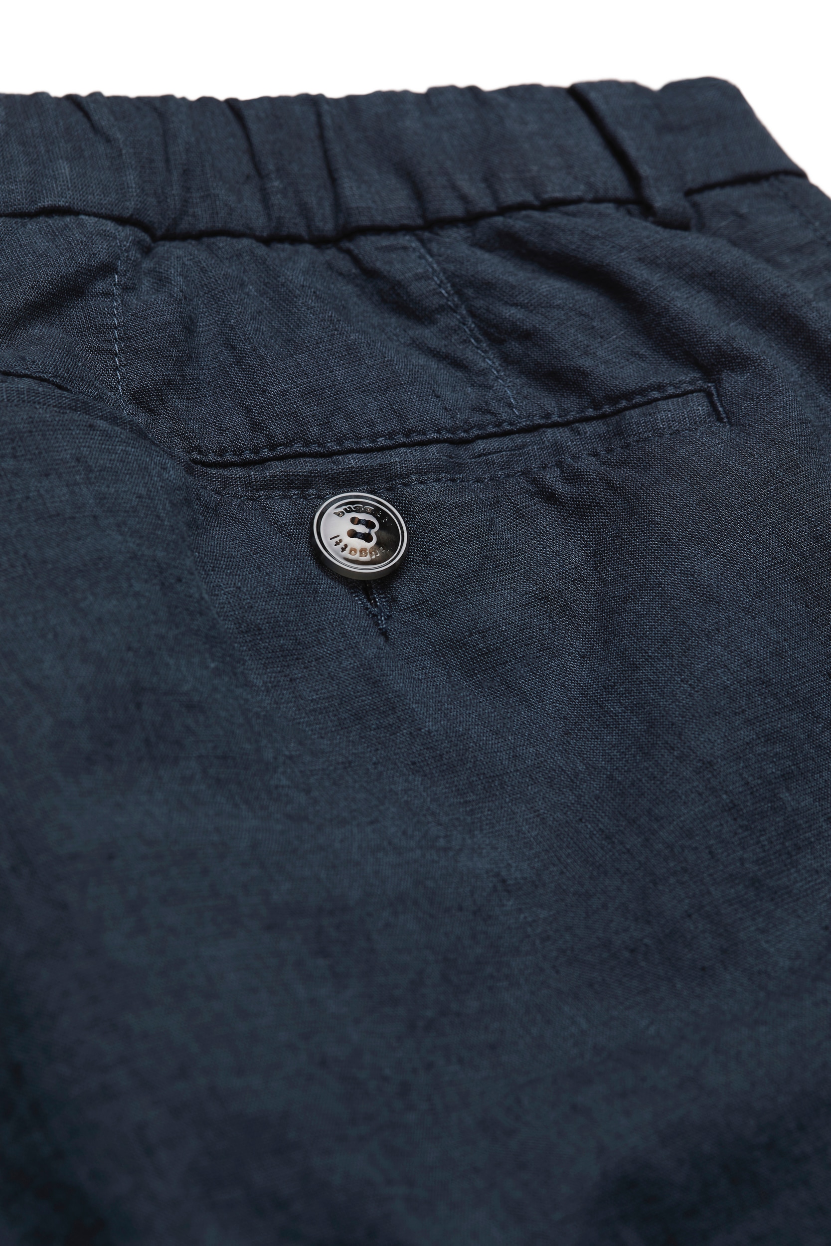 bugatti Bundfaltenhose  mit konischer Passform