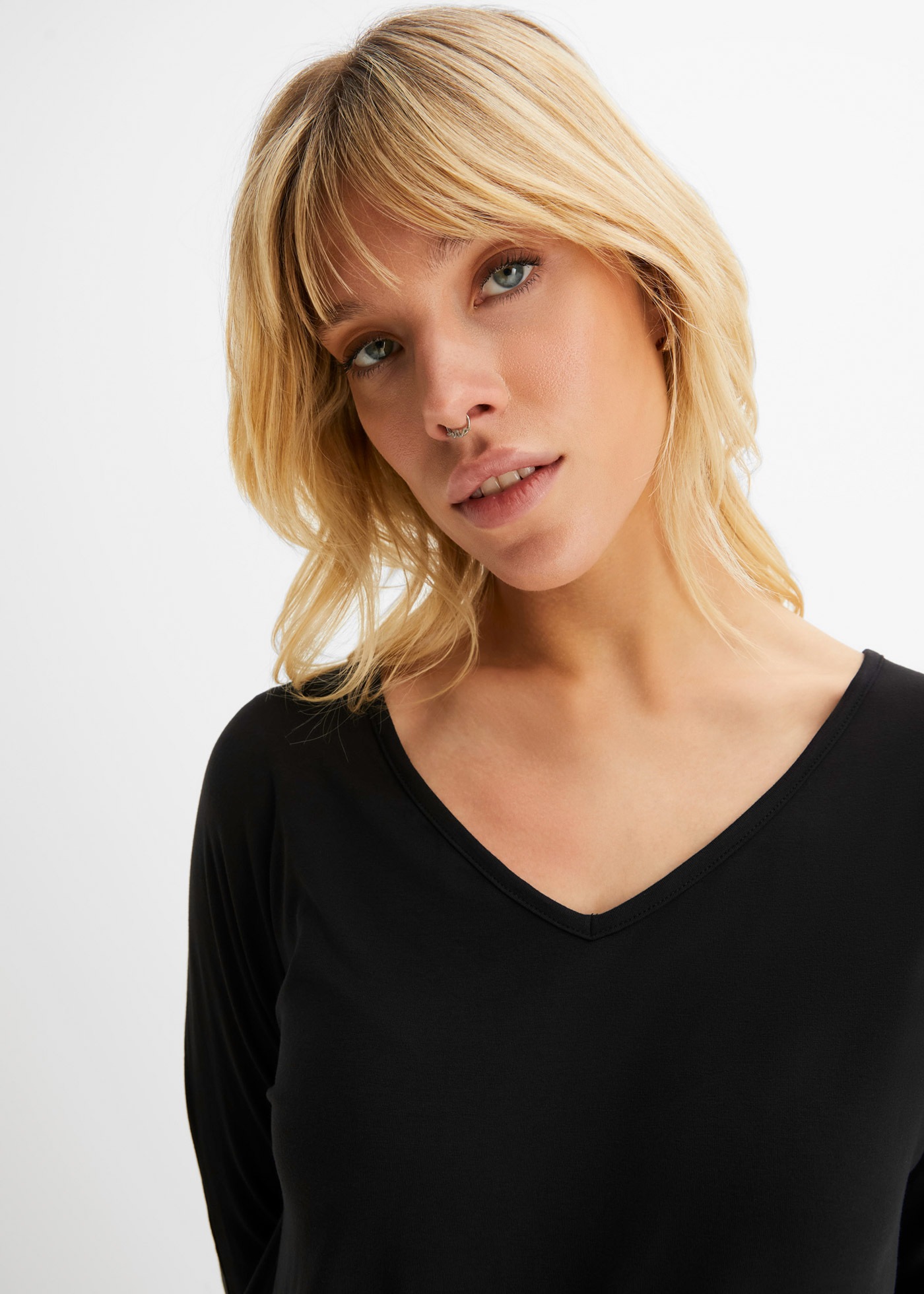 bonprix Oversize-Shirt »Oversized-Shirt aus fliessender Viskose« weite Passform, 3/4-Ärmel, weiter Ausschnitt, aus Viskose