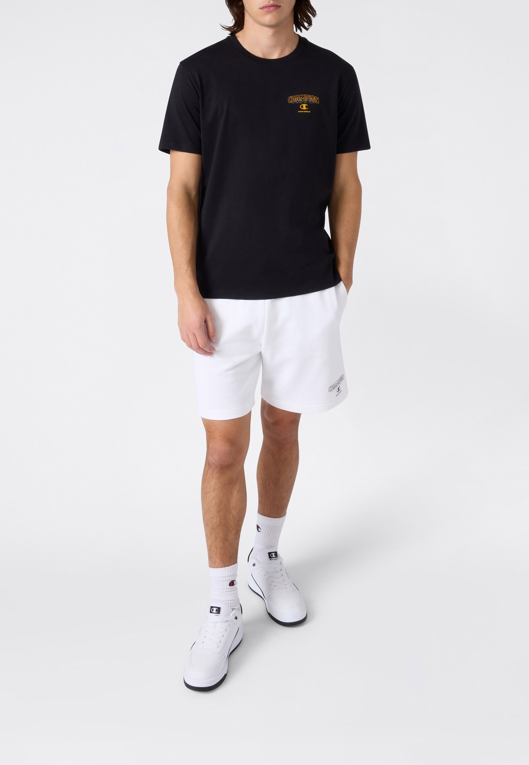 Champion T-Shirt »Graphic Tee« 1 tlg. sportlicher Stil, Kurzarm, für sportliche Aktivitäten und Freizeit