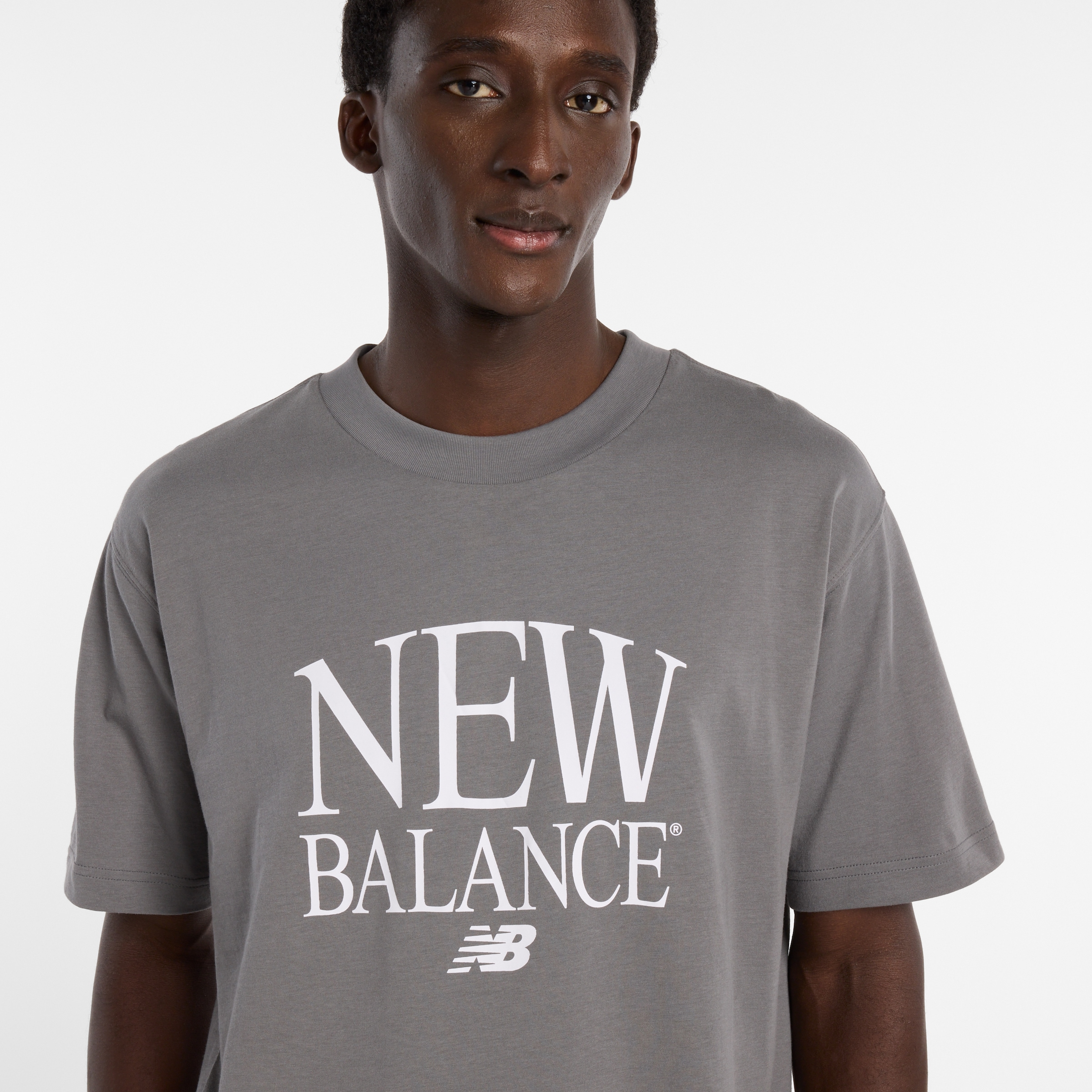 New Balance mit modernem Print-Design, Kurzarm, aus Baumwolle